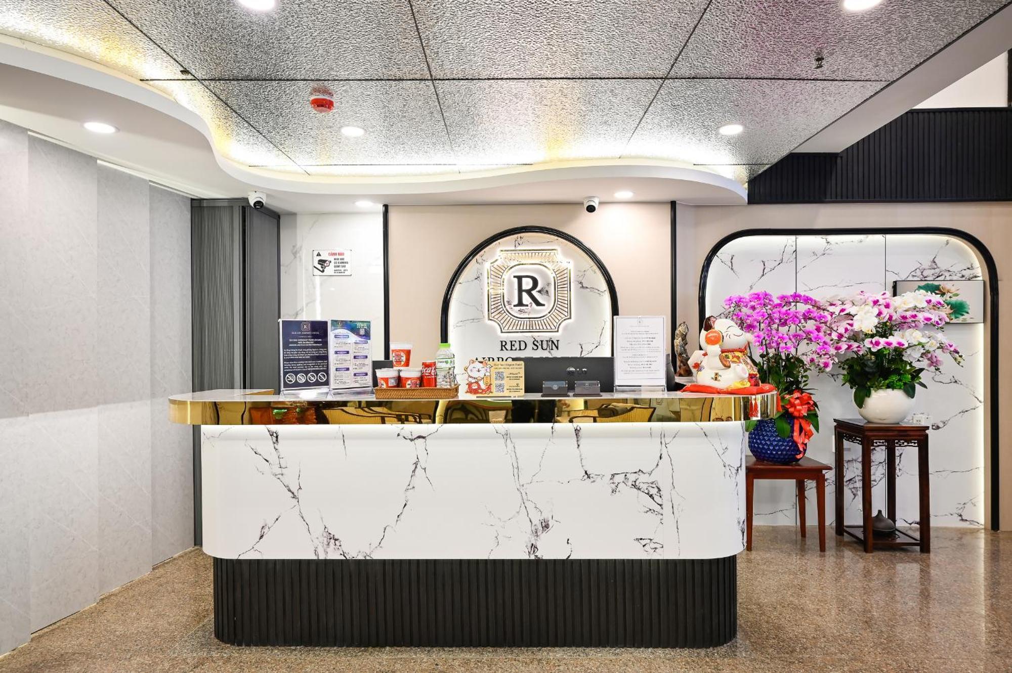 Hotel Red Sun Airport Saigon