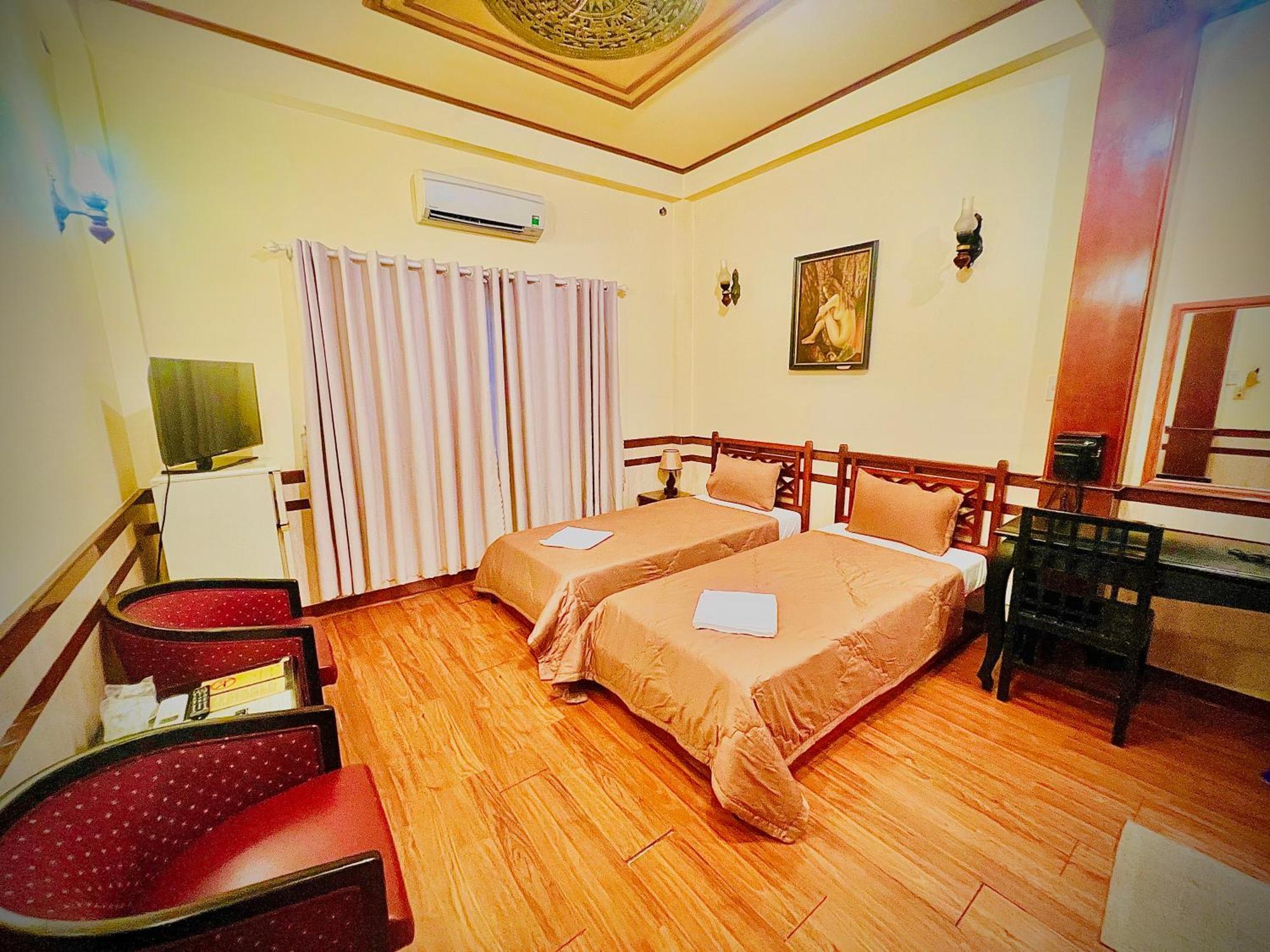 Bi Saigon Hotel 2*
