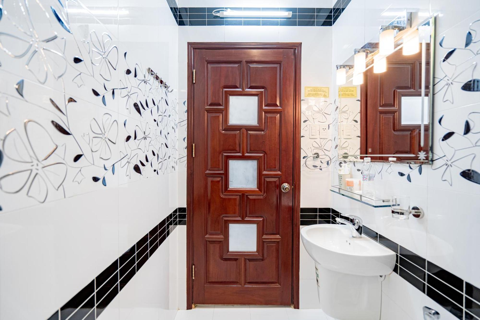 Ben Thanh Retreats Hotel 2*