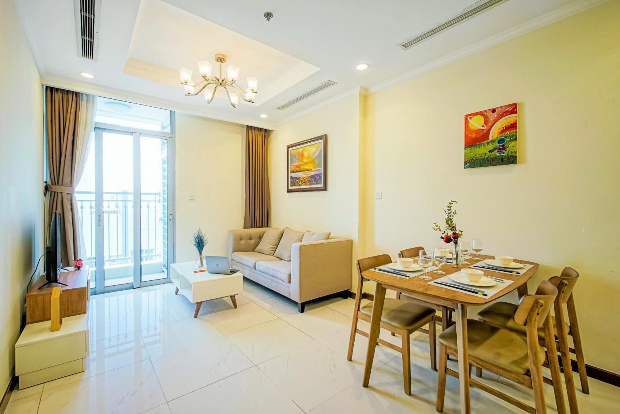 Mott Haven - Vinhomes Park, Landmark 81 Area & Ice Rink * Ho Chi Minh City