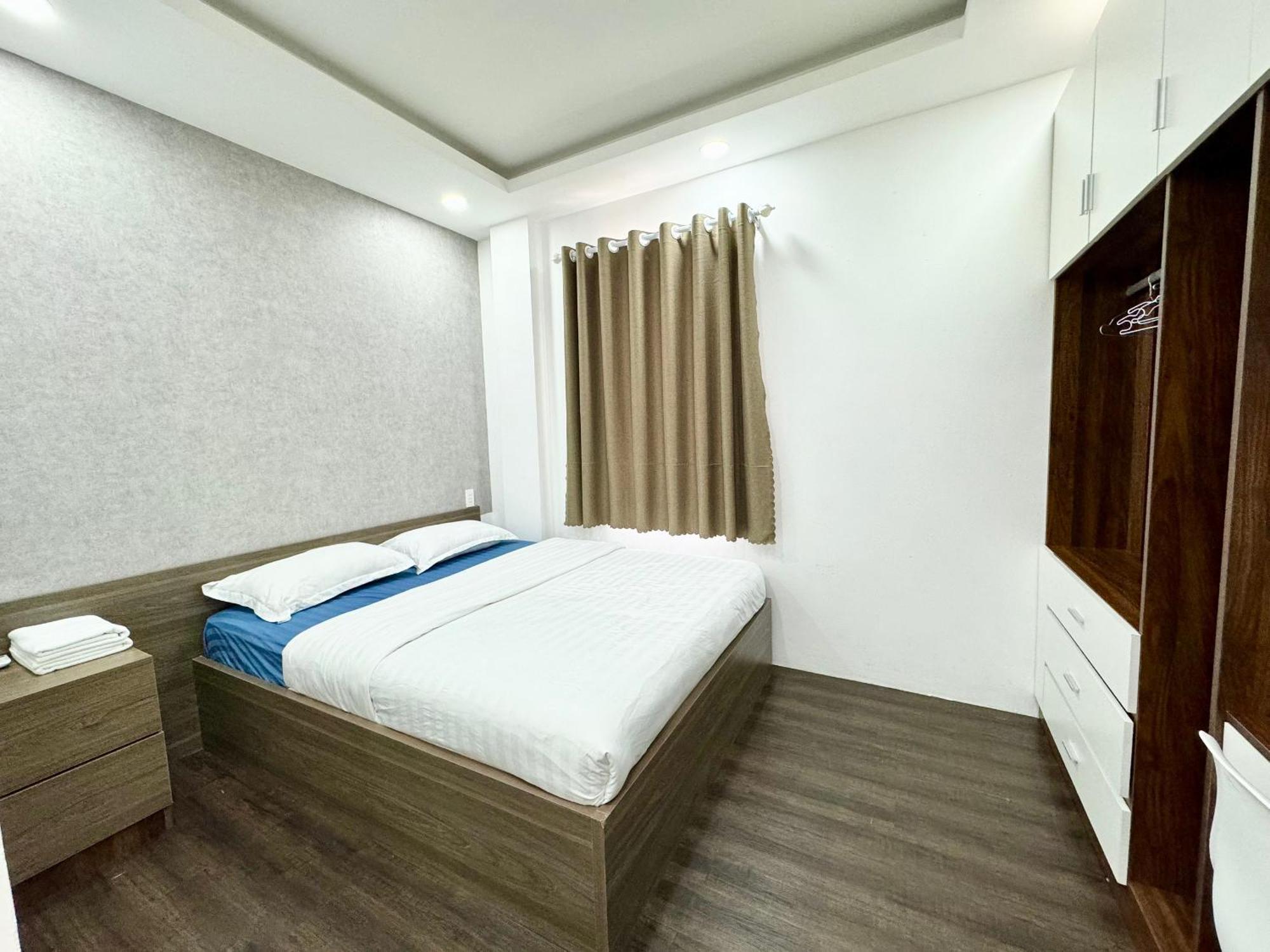 Dlux Saigon Aparthotel