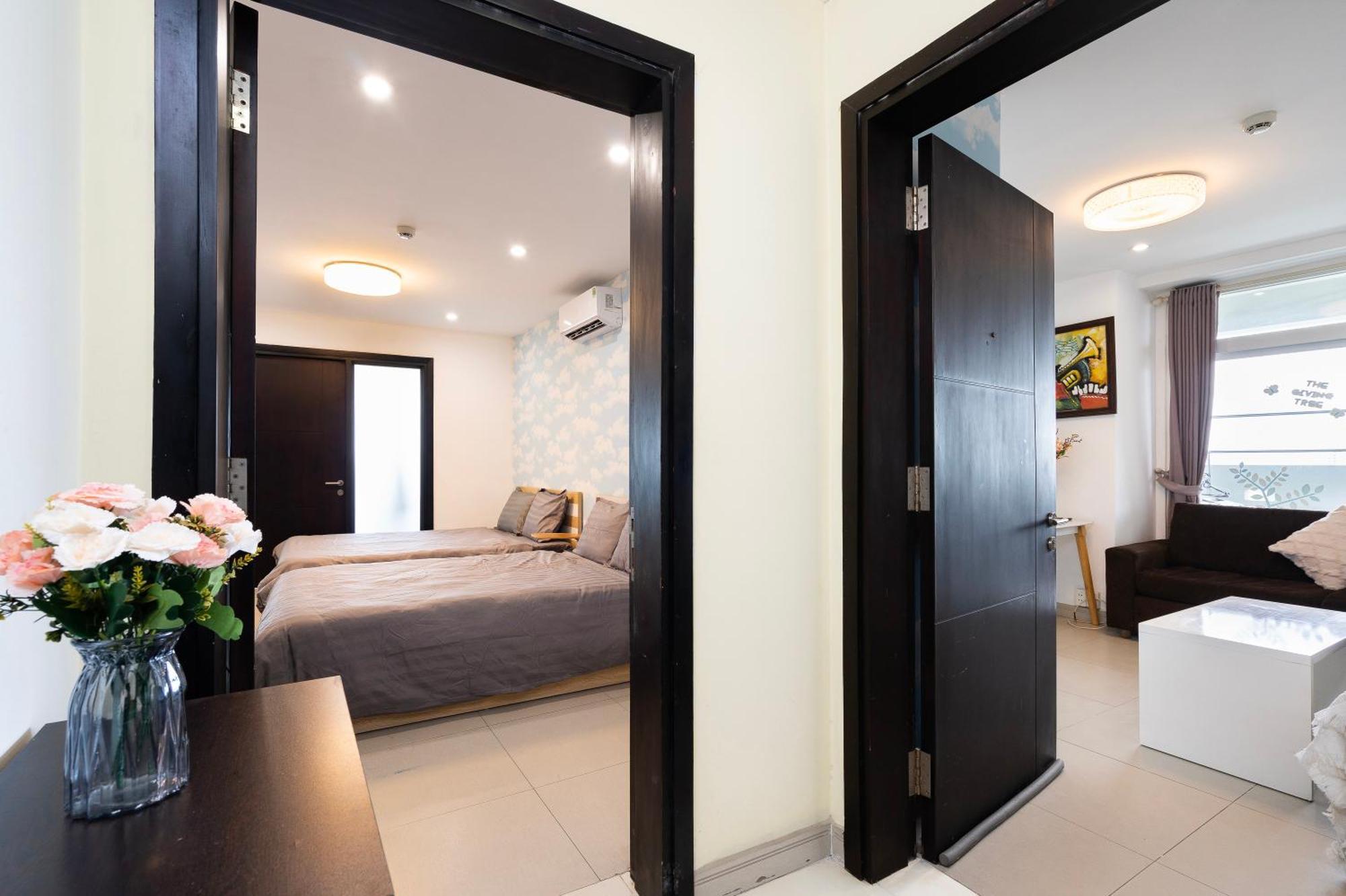 Big Next To Bui Vien , Ben Thanh Market Apartment *