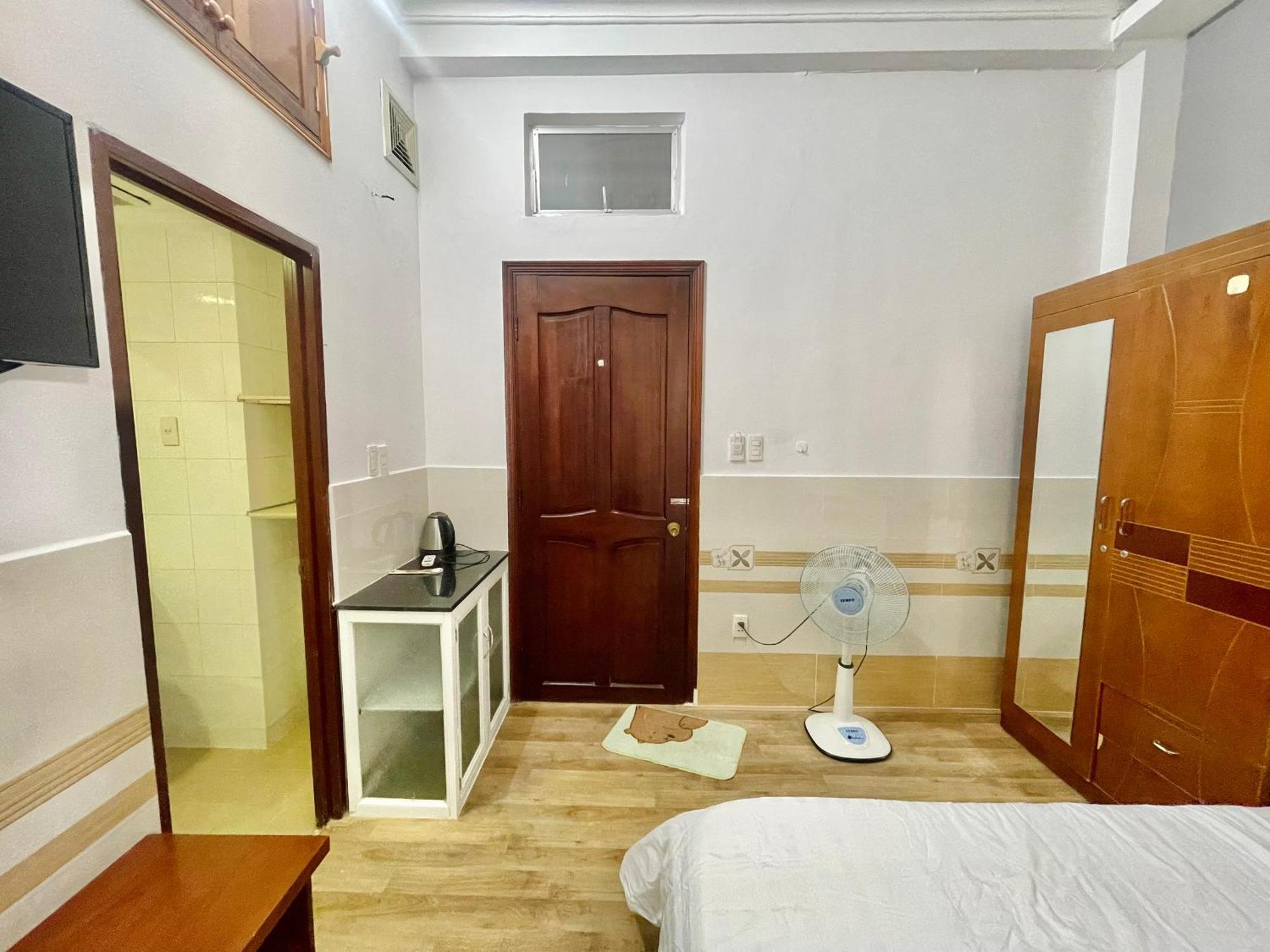 Inari House - Le Thanh Ton Apartment *
