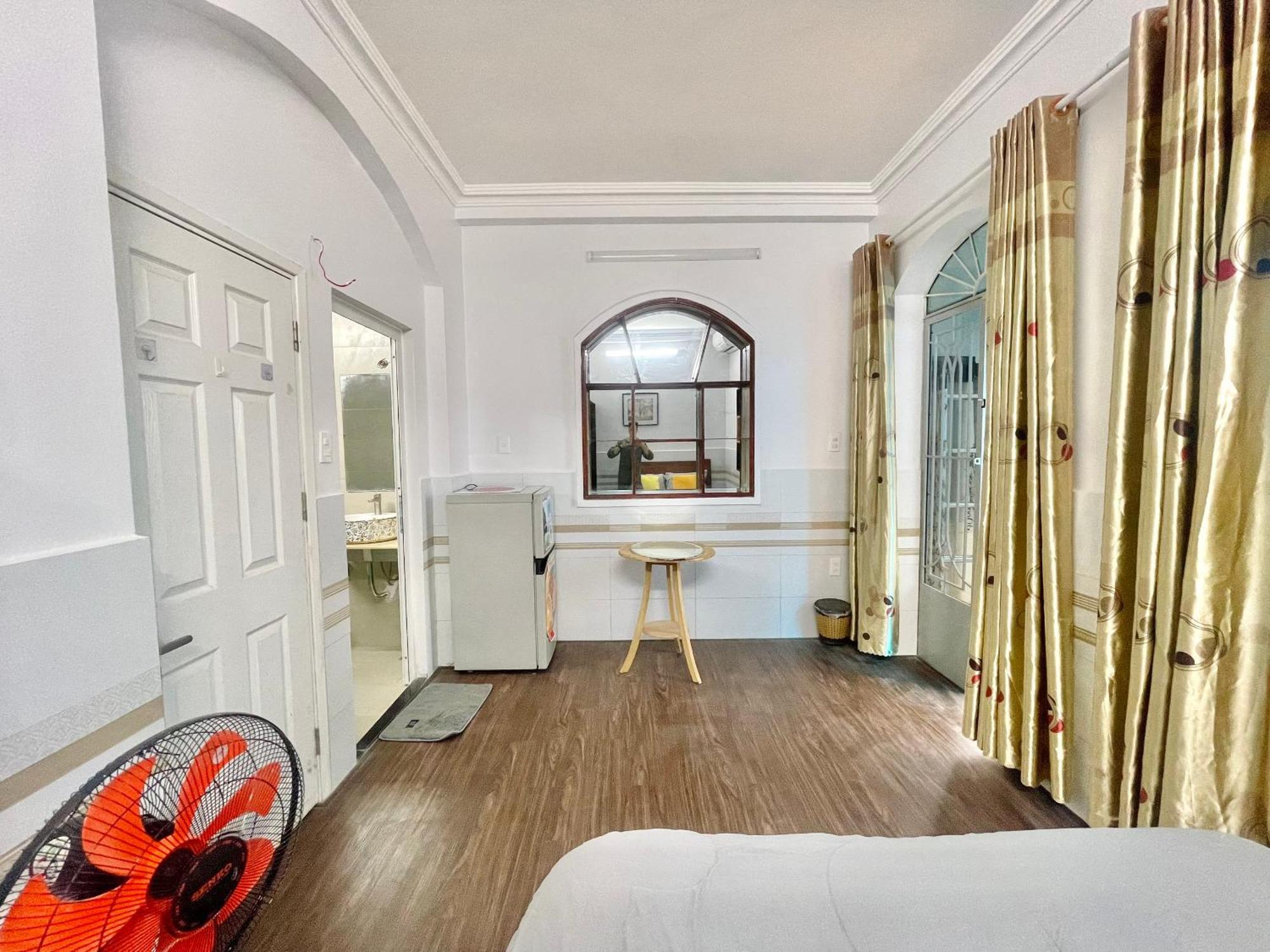 Inari House - Le Thanh Ton Ho Chi Minh City