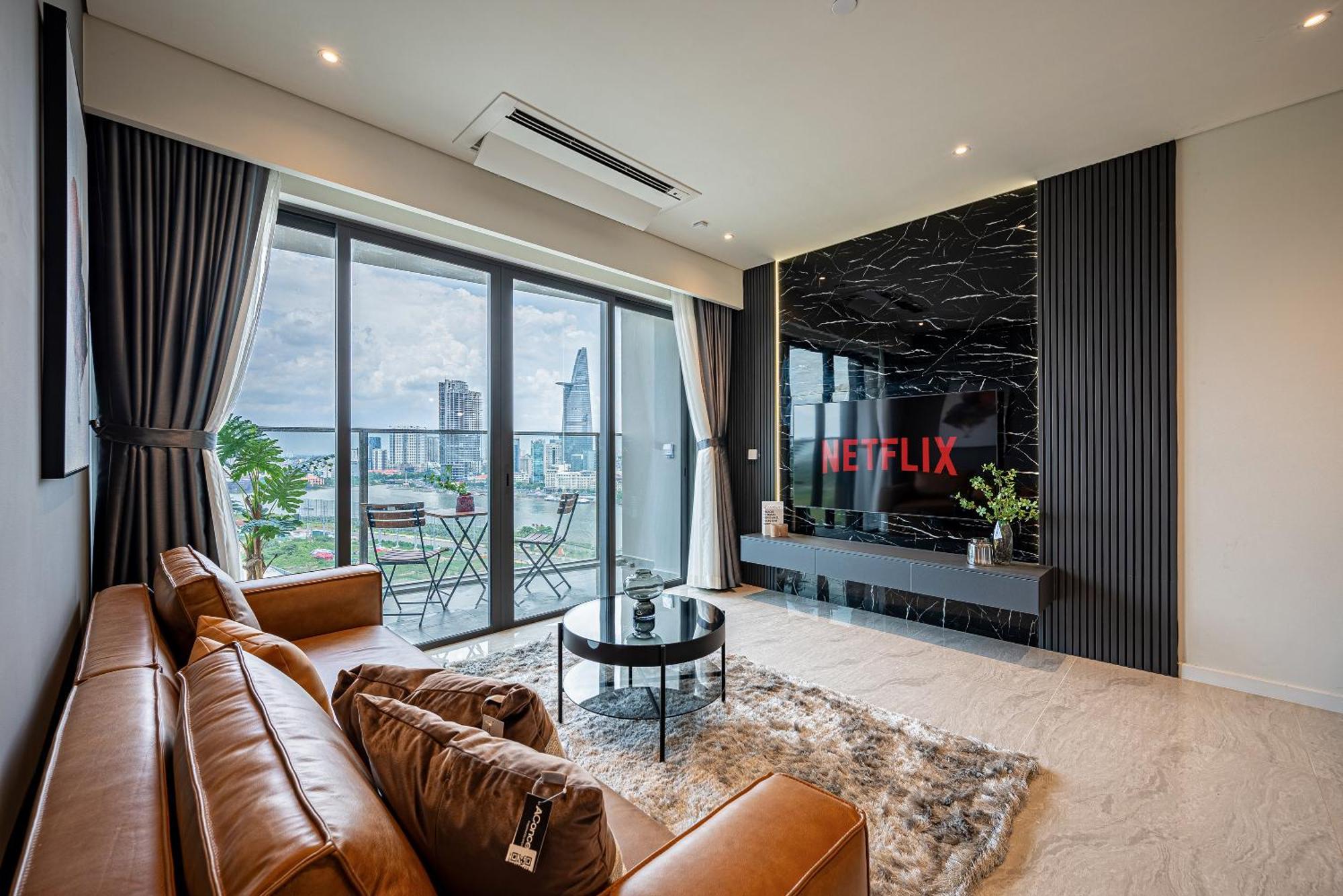 Opera Saigon Apartment *