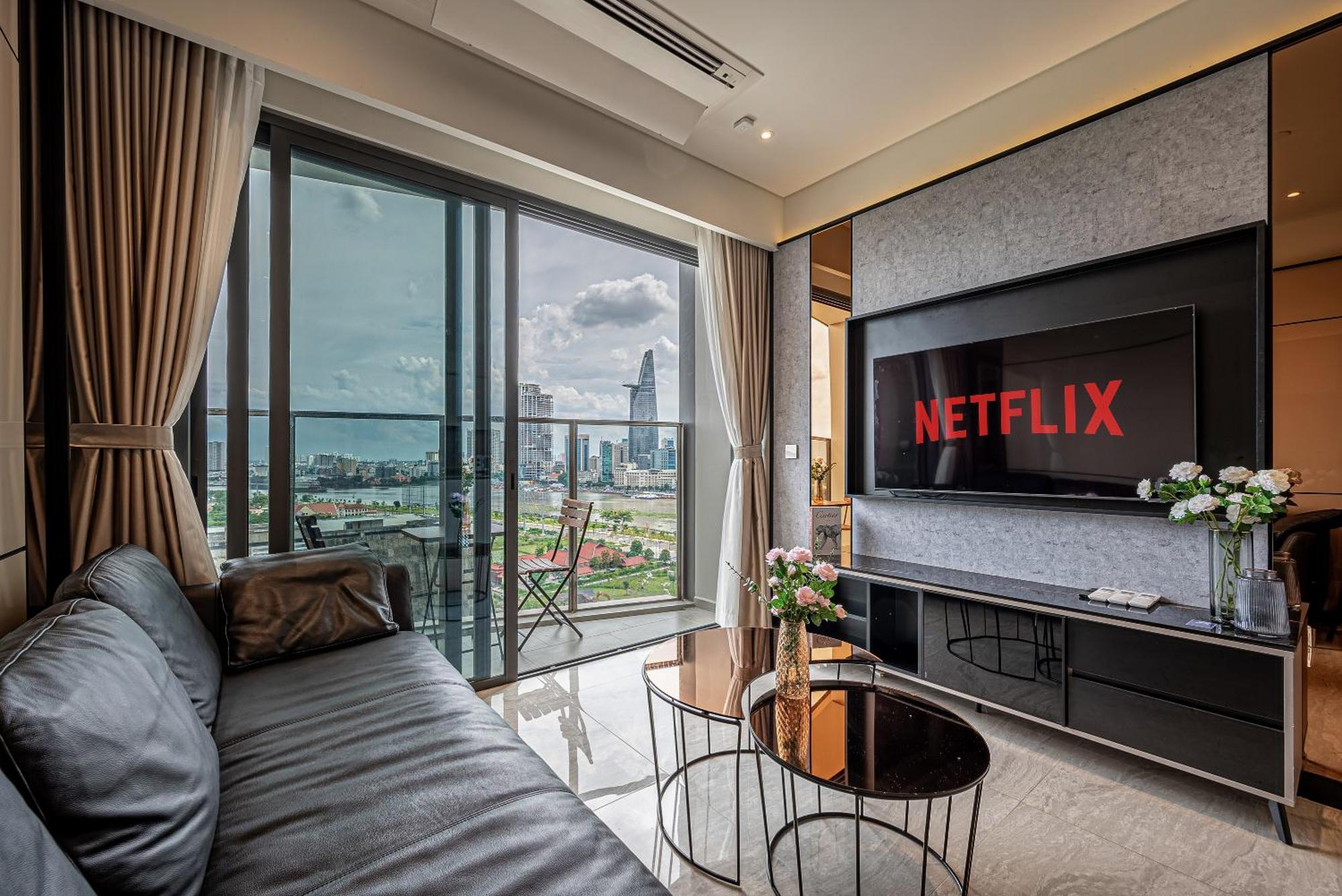 Apartment Opera Saigon *