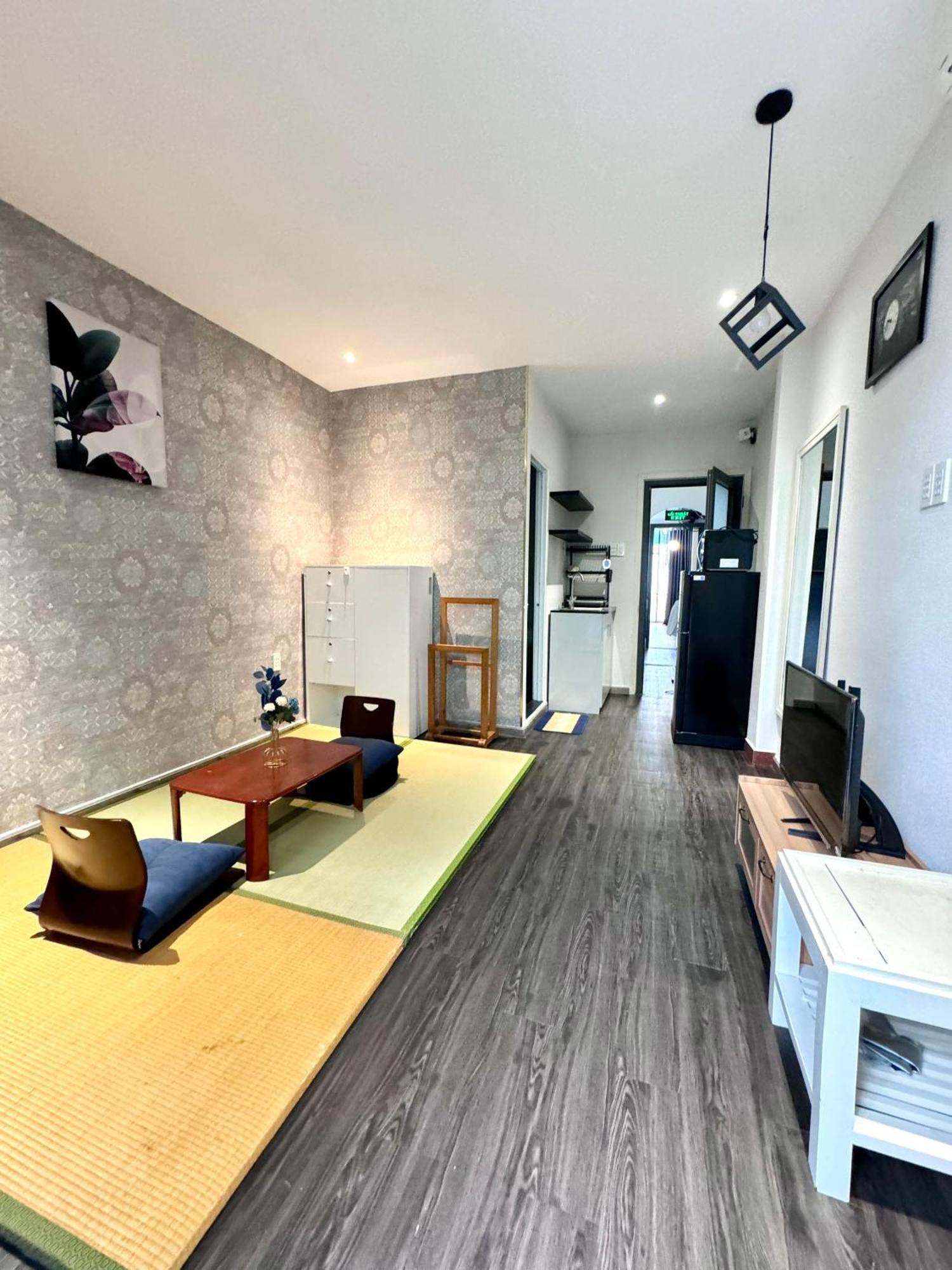 Apartment Luxe Inside Quiet Alley Ho Chi Minh City