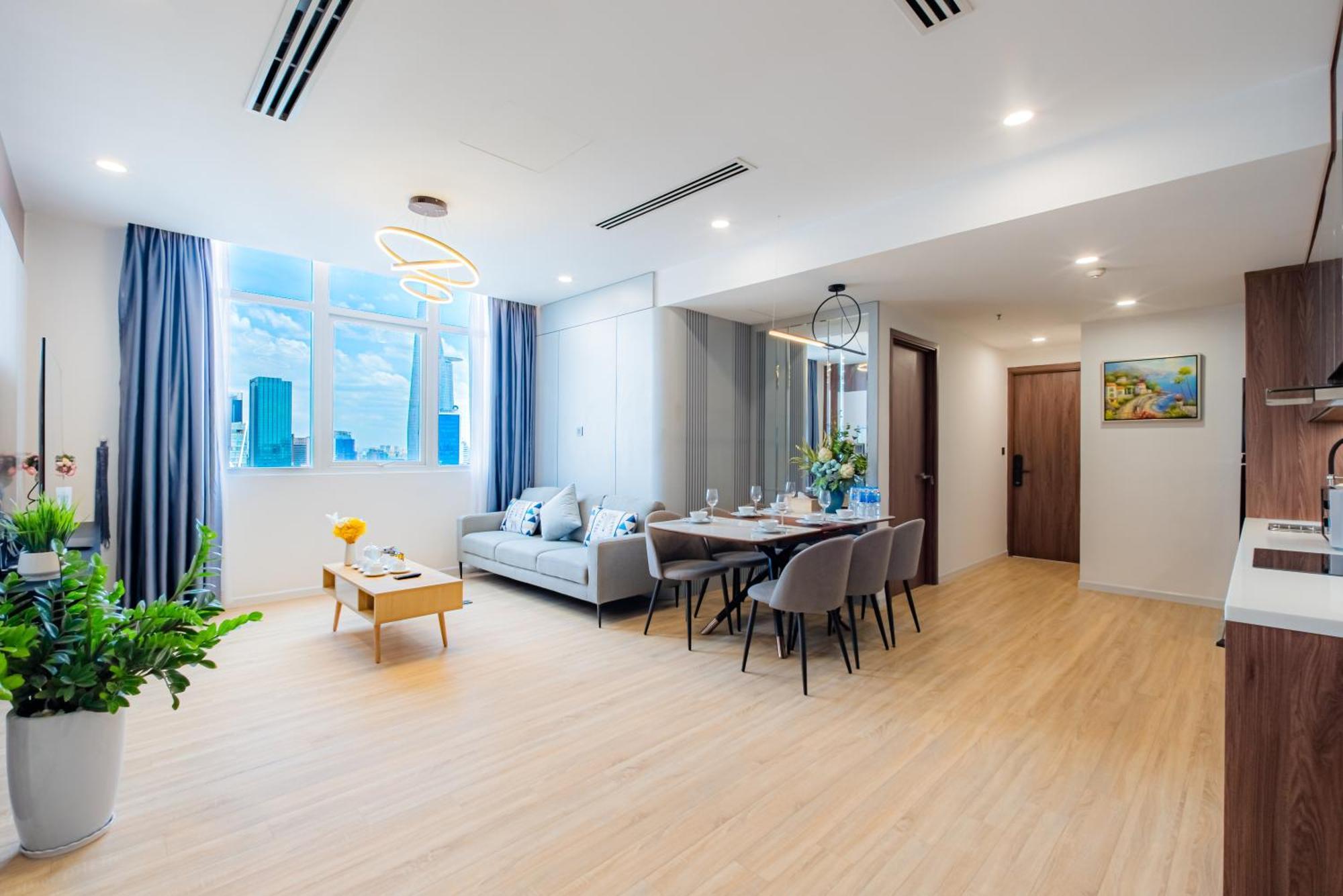 Apartment By Night Ben Thanh Ho Chi Minh City