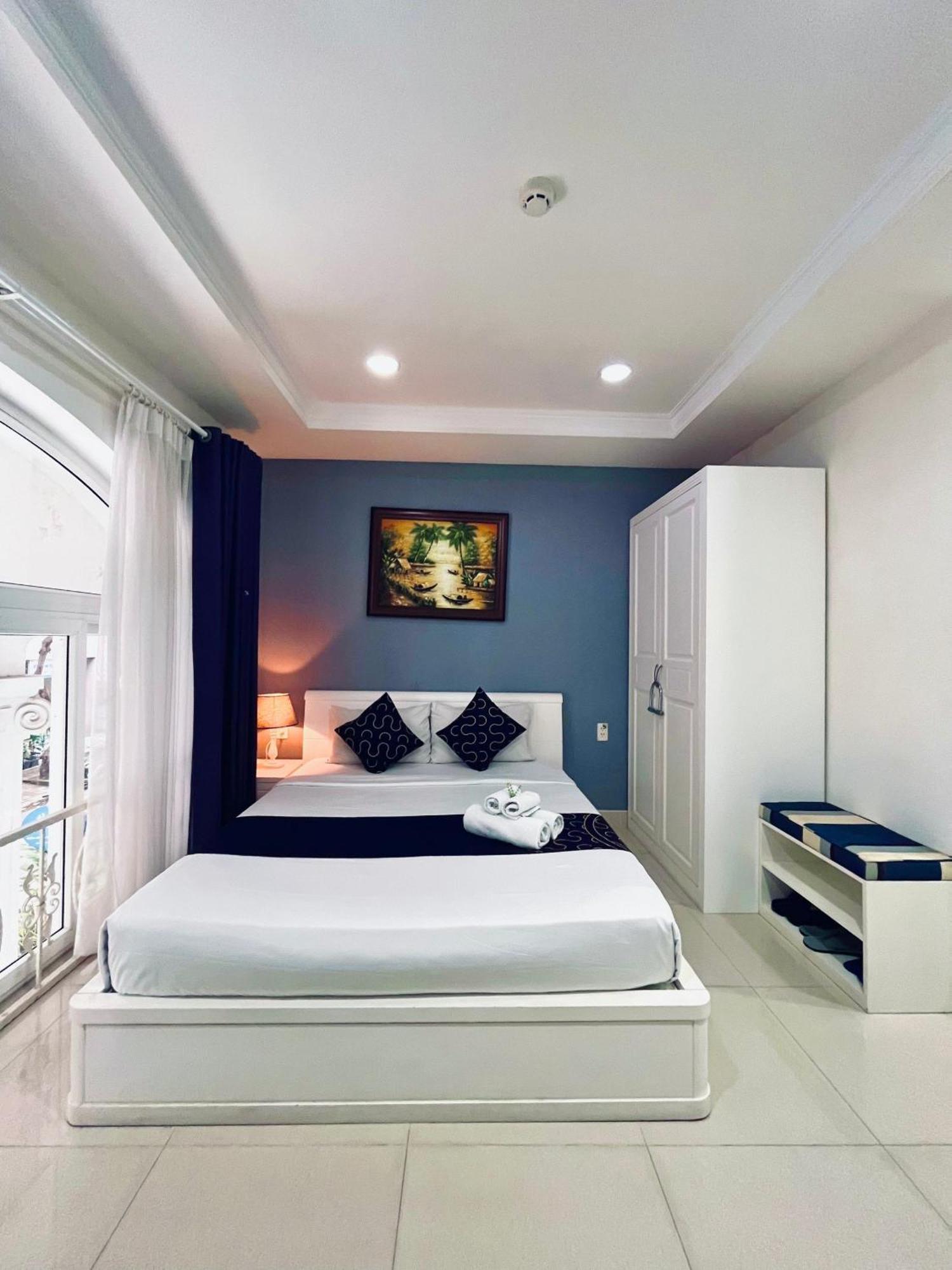 Sabina - Hcm 3*