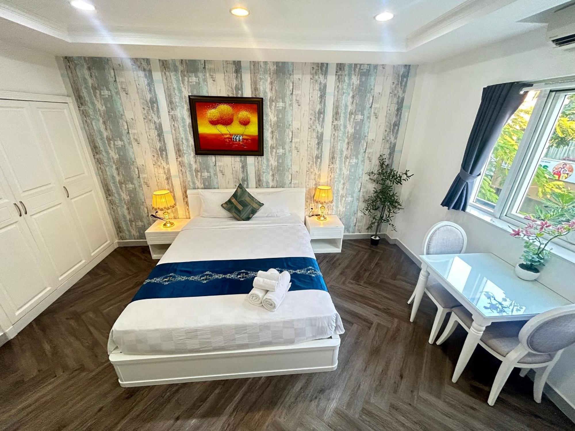 Sabina - Hcm 3*