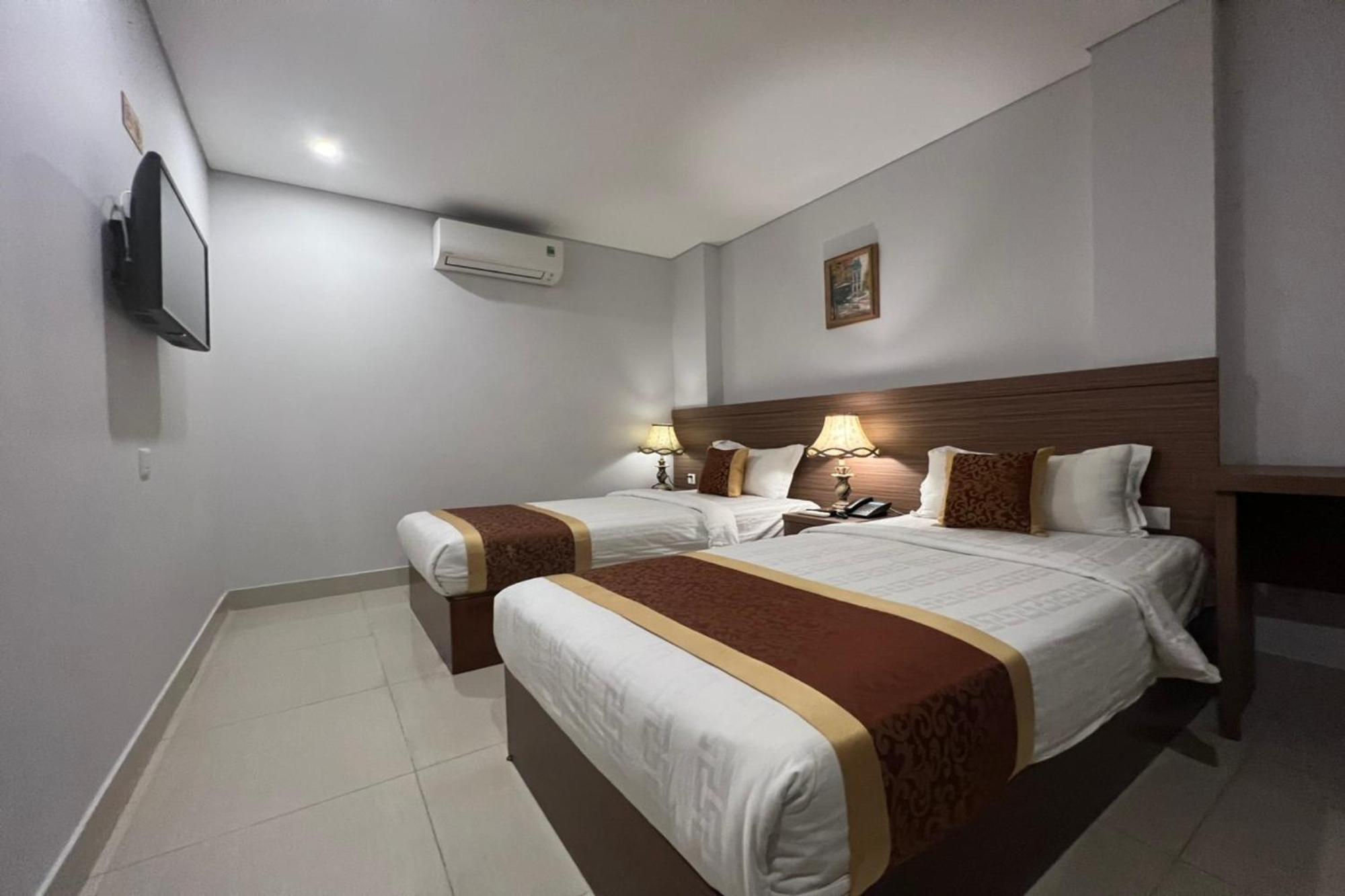Galaxy Airport 2* Ho Chi Minh City