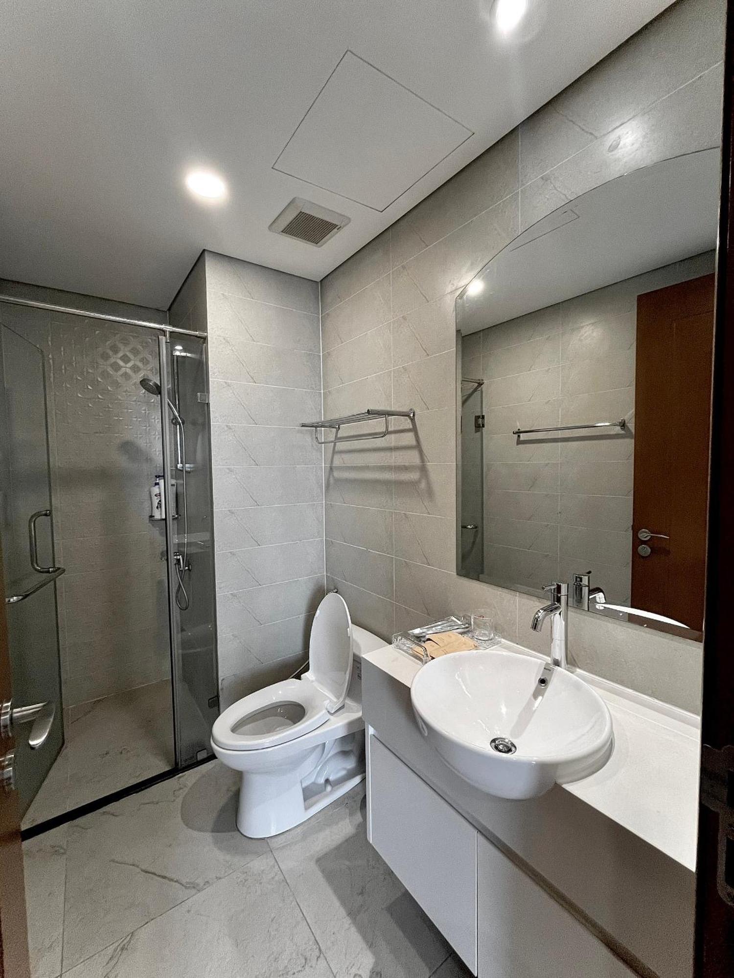 Landmark Luxury - Luna Apartment