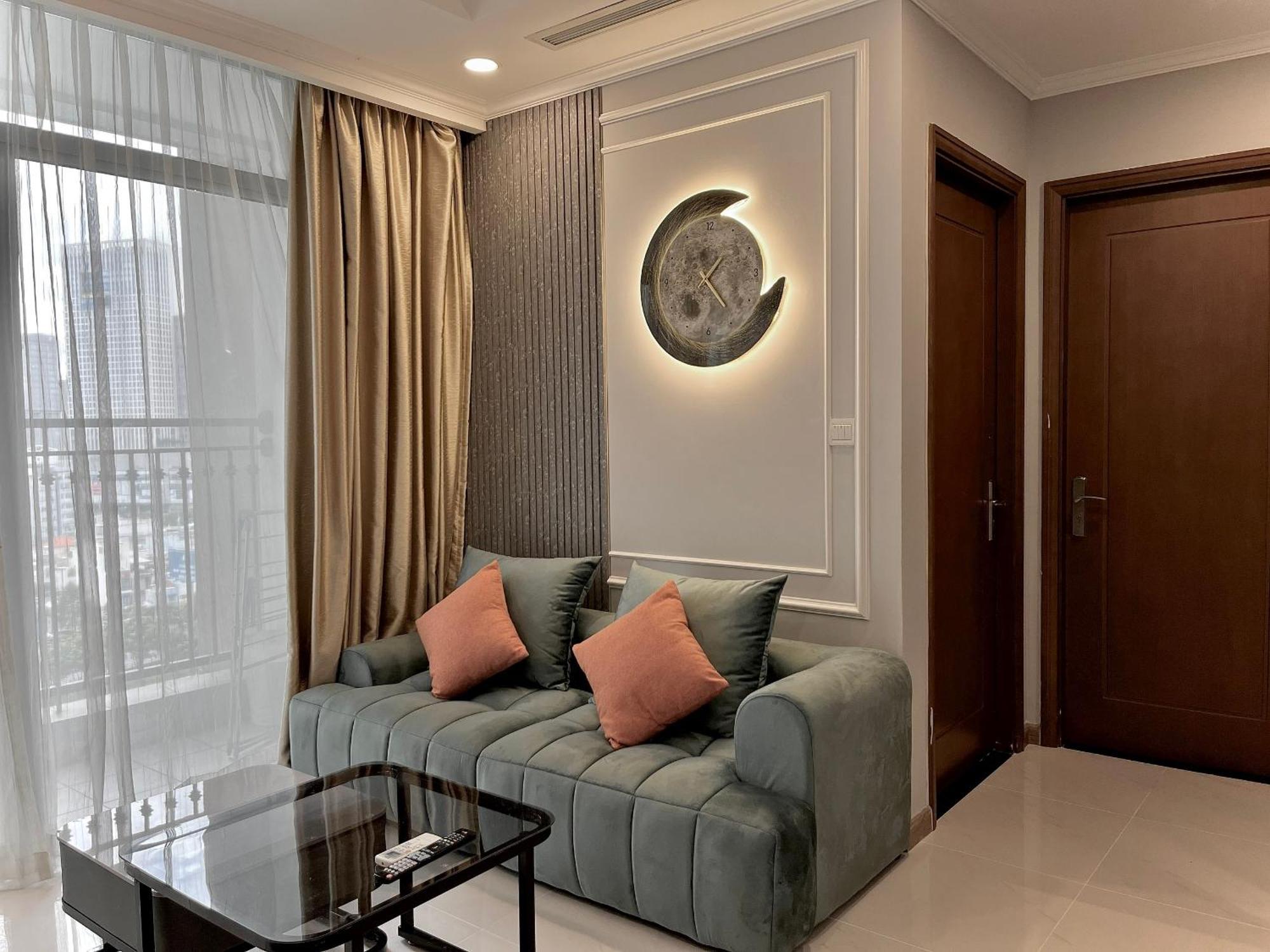 Landmark Luxury - Luna Apartment