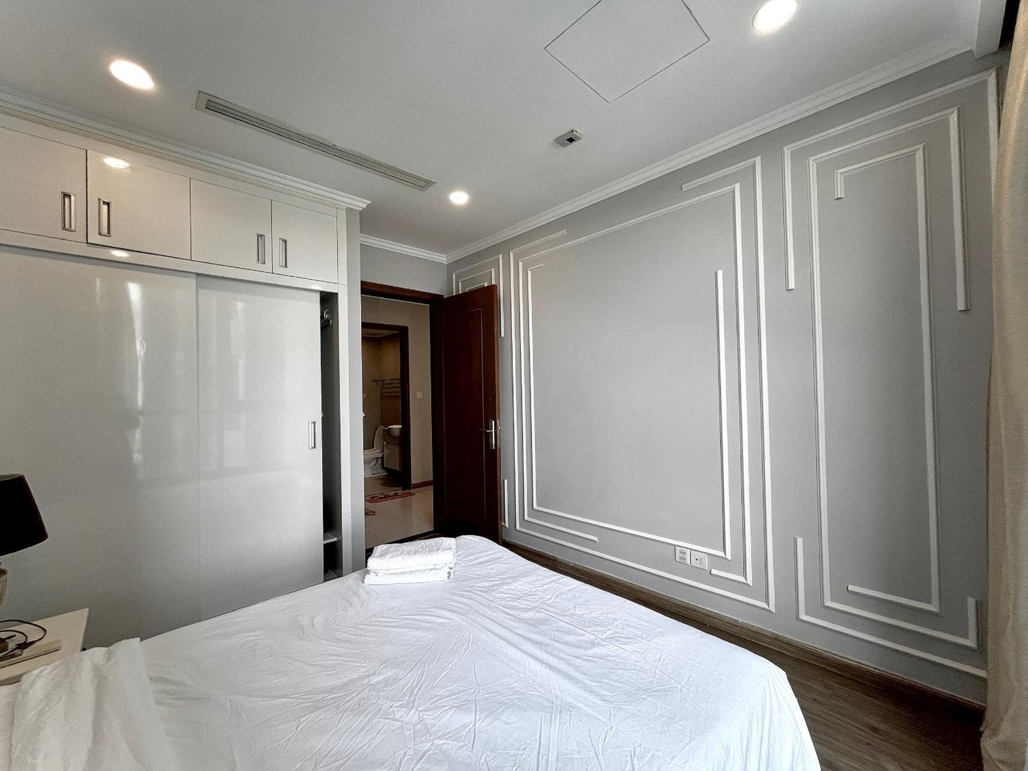 Apartment Landmark Luxury - Luna Ho Chi Minh City