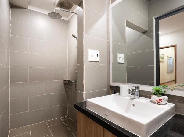 Homestay In City Center Khách sạn hẻo lánh *
