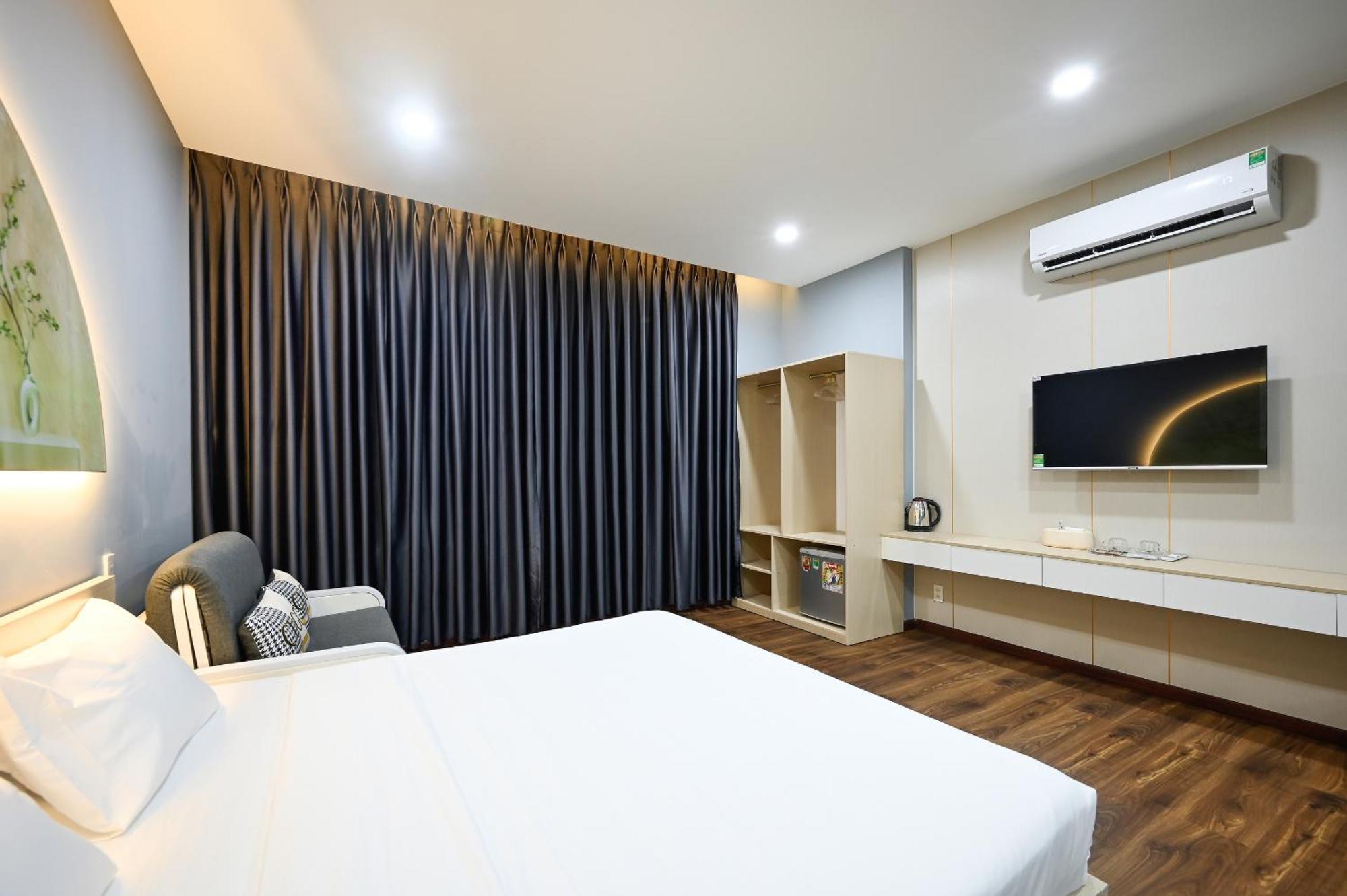 Hotel Sunrise Airport 3*