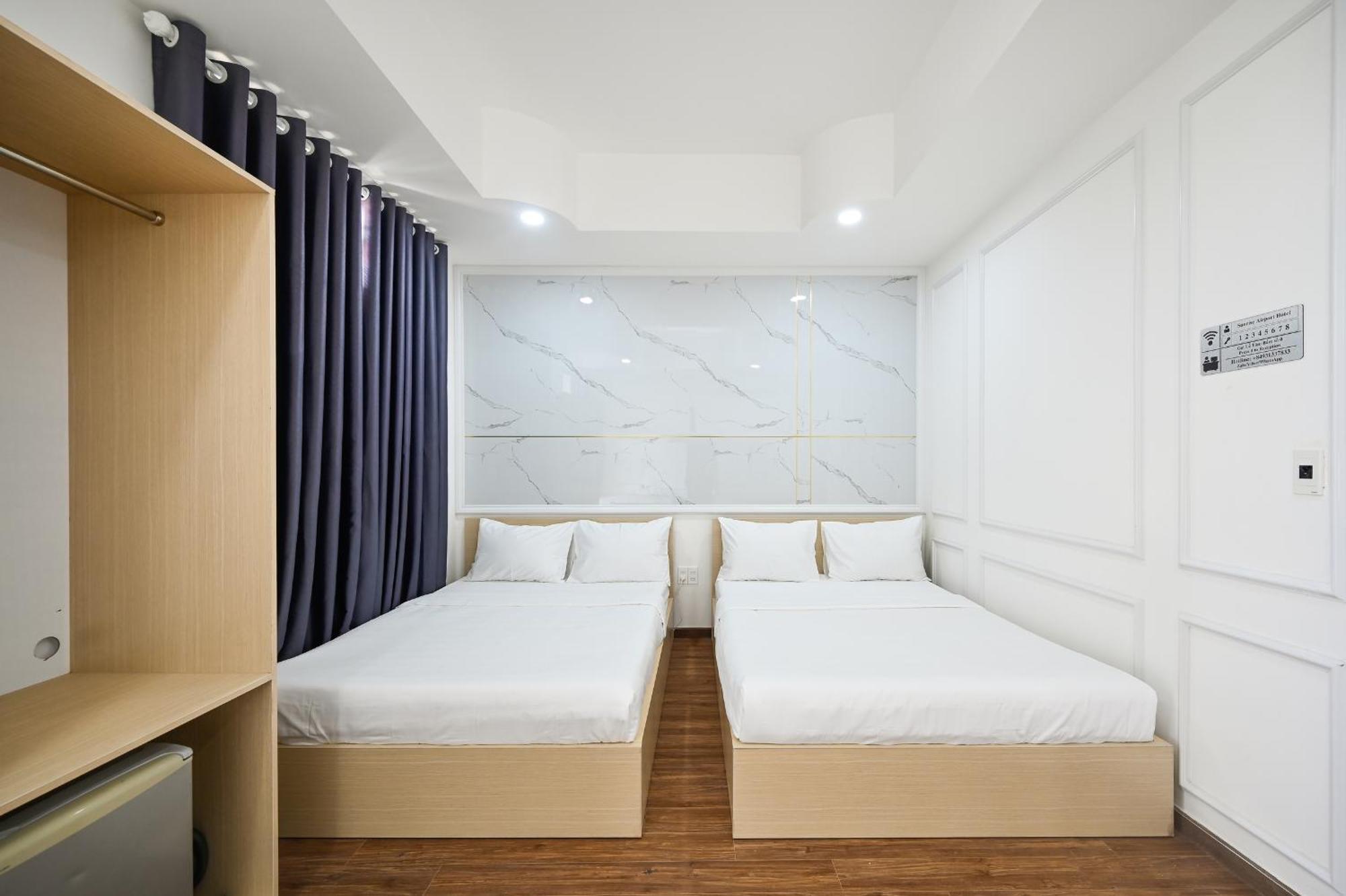Sunrise Airport Hotel 3*