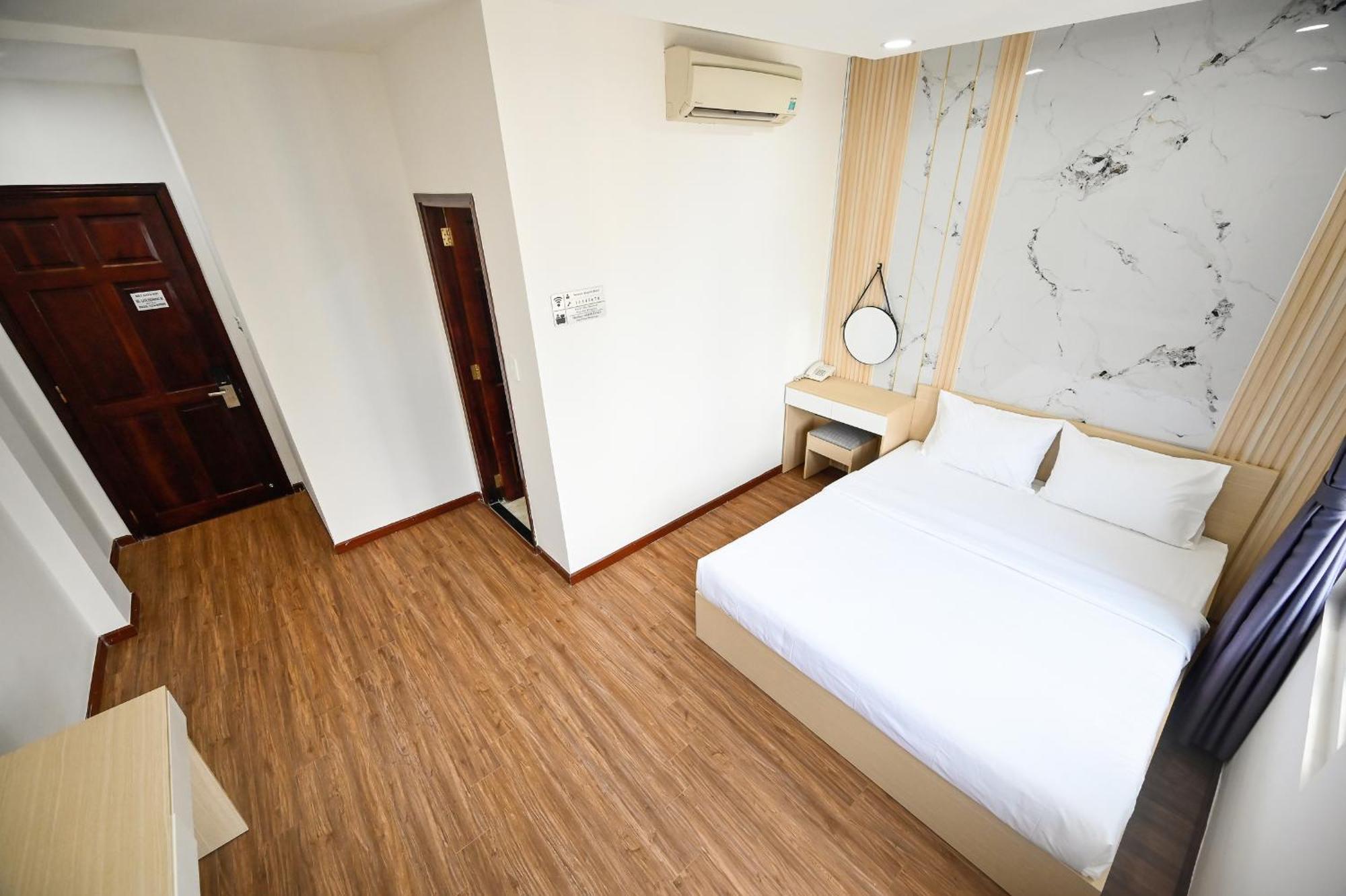 Sunrise Airport Hotel