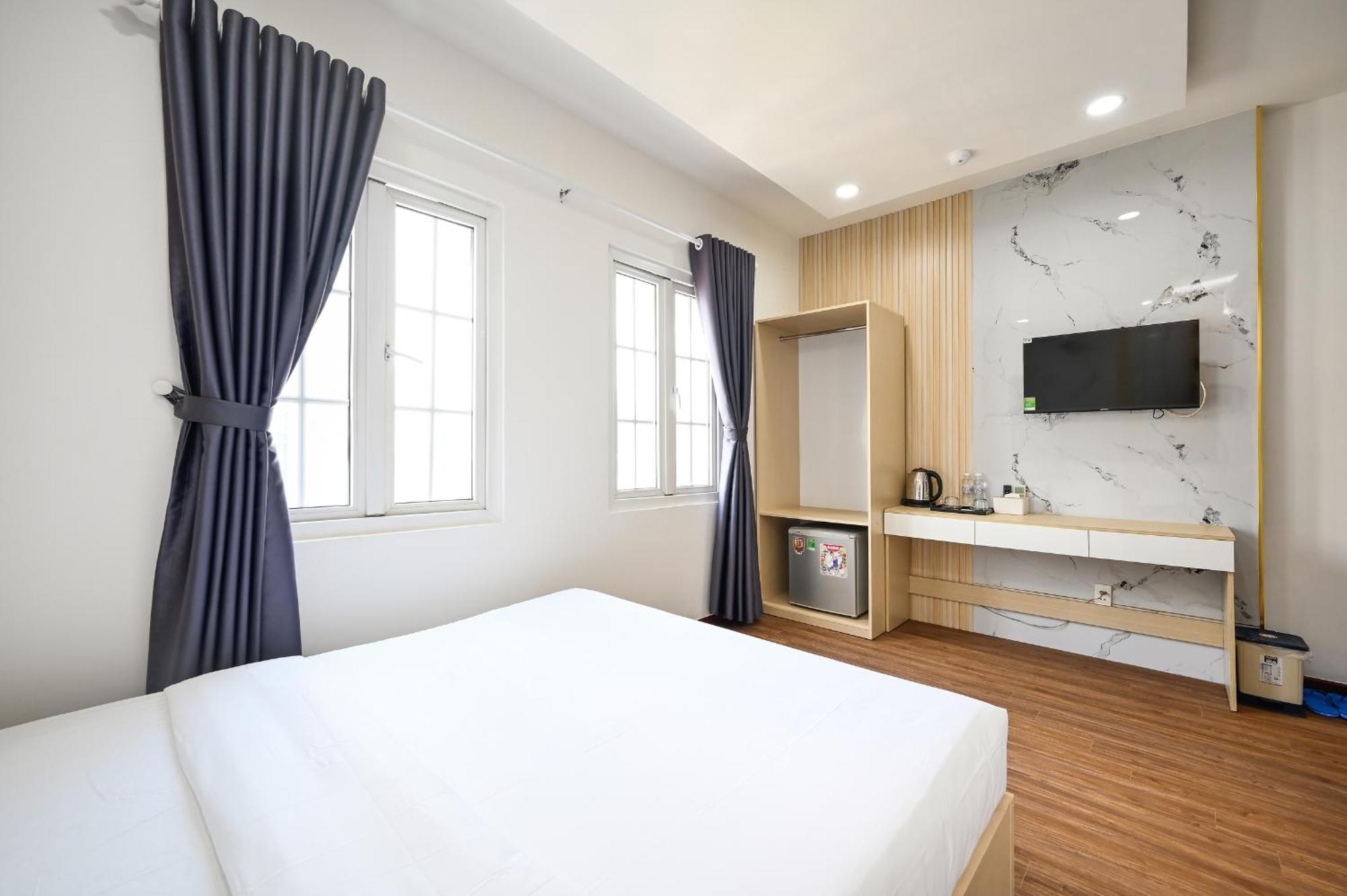 Hotel Sunrise Airport 3*