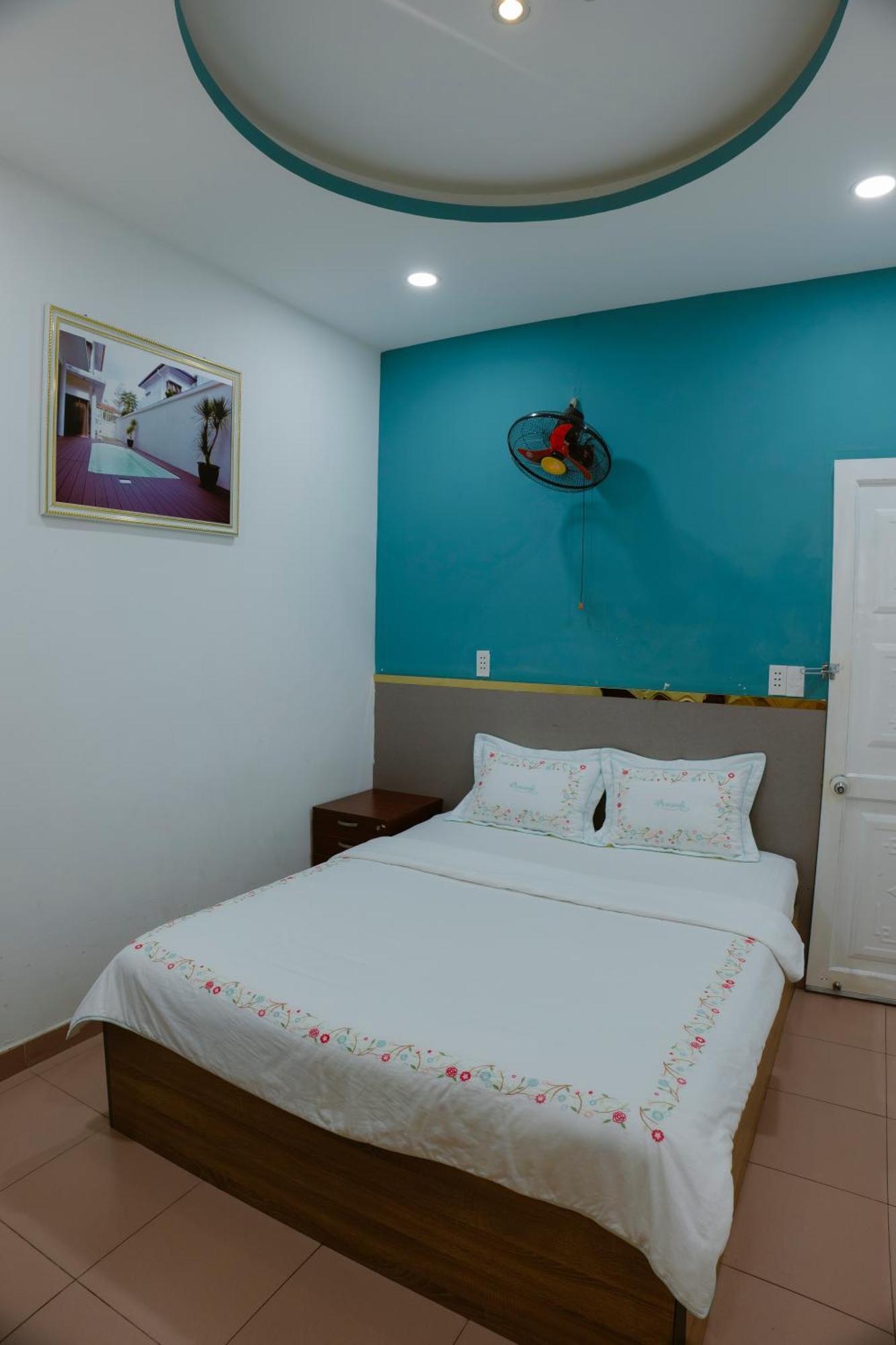 Hoang Son Hotel *