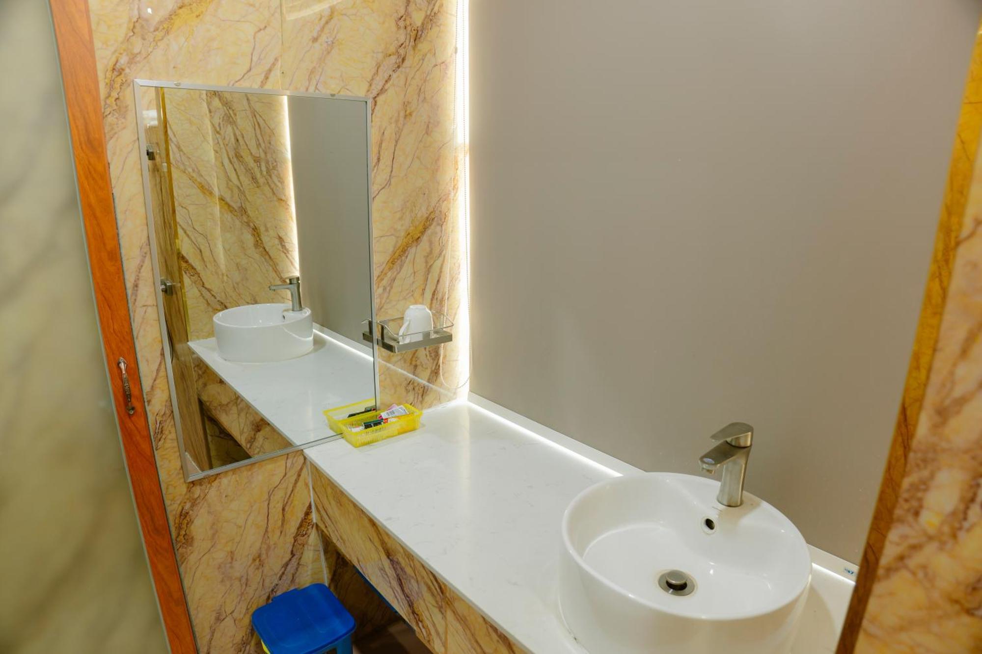 Hoang Son Hotel Bandar Ho Chi Minh