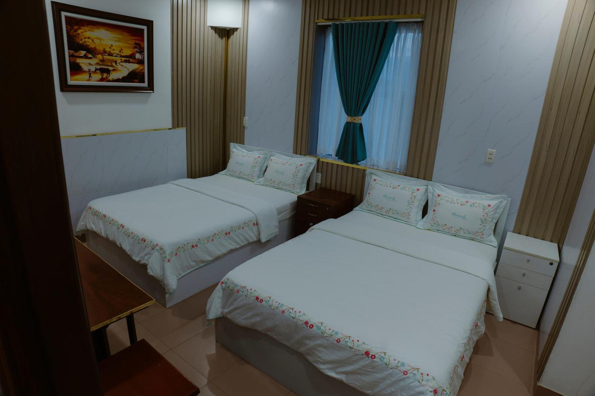 Hoang Son Hotel