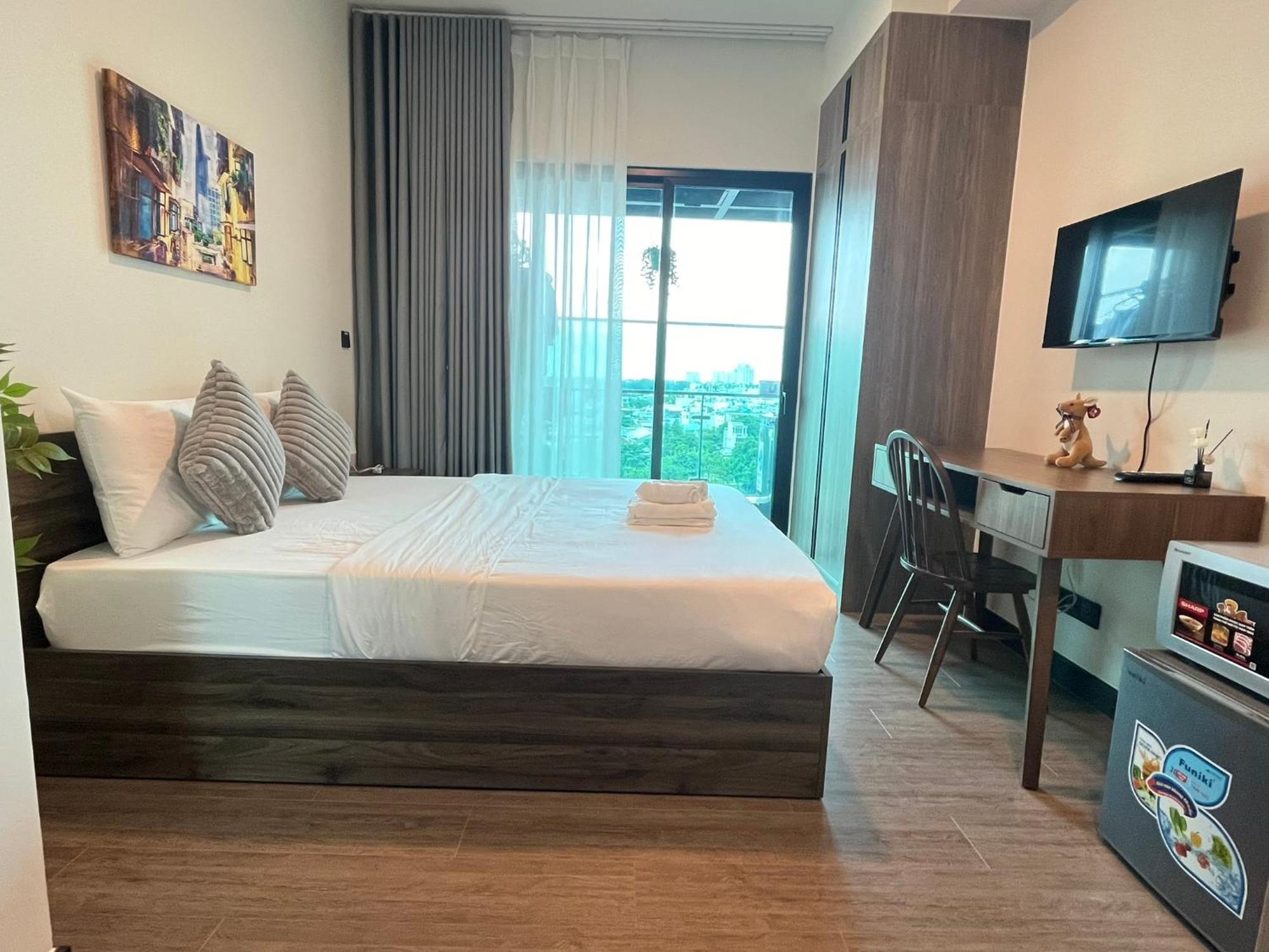 Tropical House - New At Delasol Căn hộ *