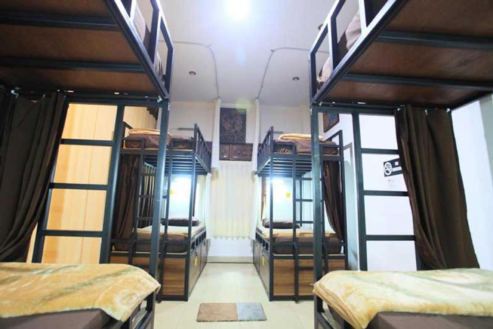 Hotel Saigon Cozy2 At 241 Pham Ngu Lao Street