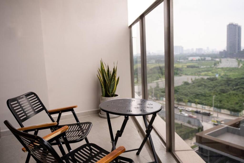 Opera 2pn Metropole Quan 2 View Song Pool Gym Apartment *