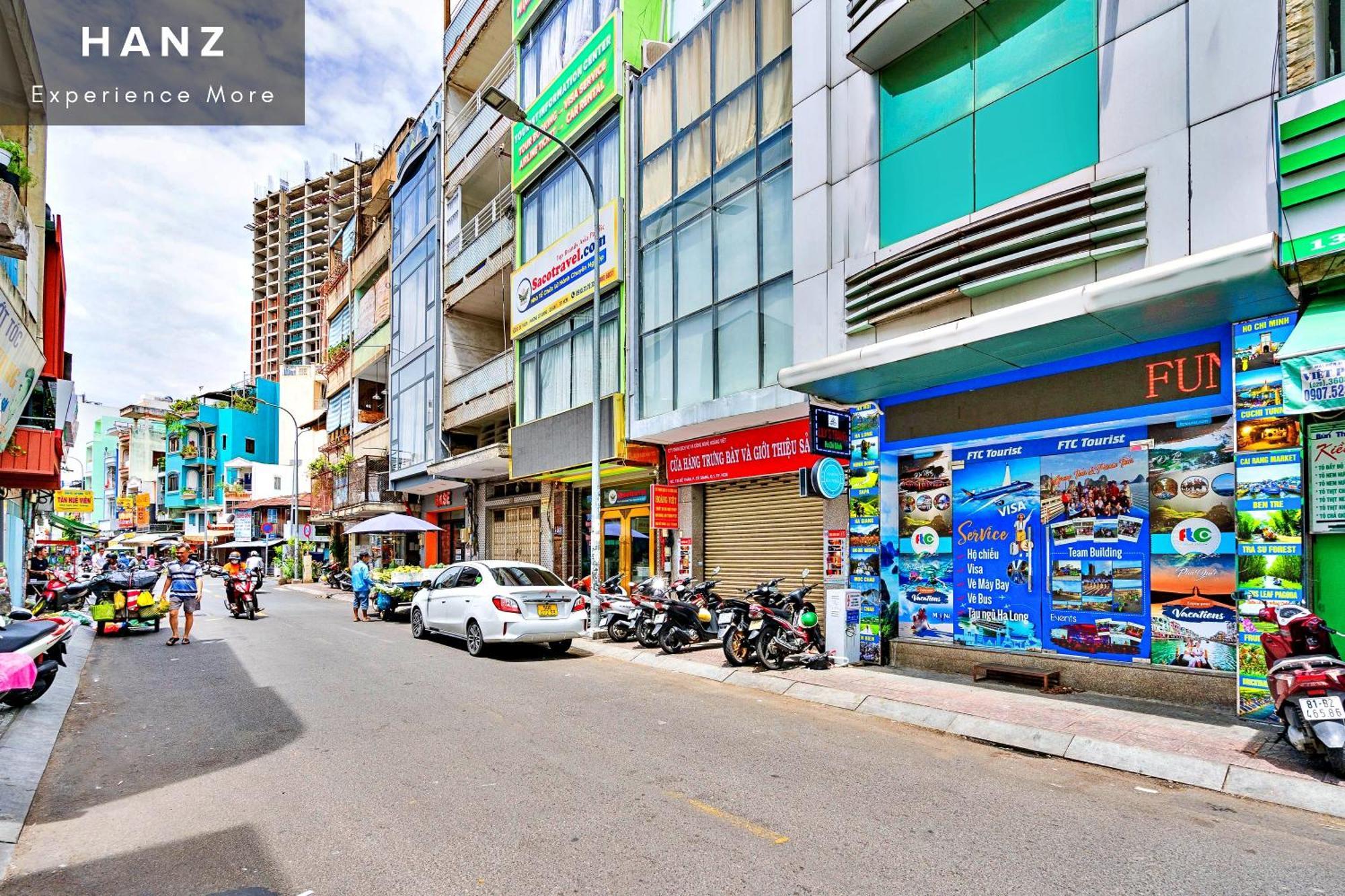 Hotel Hanz 137 Vivianne De Tham 3*