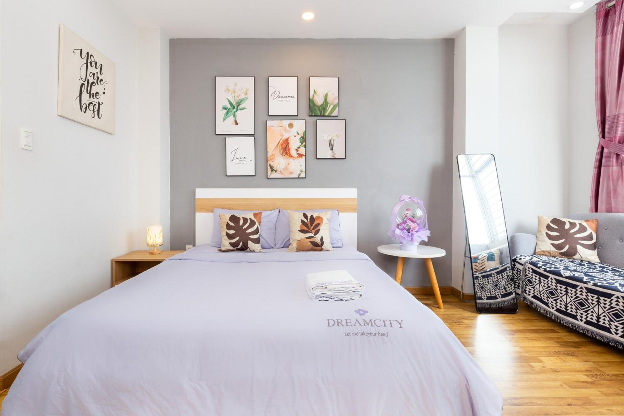 Sweet Homes With Netflix - 15mins To Bui Vien Nhà khách