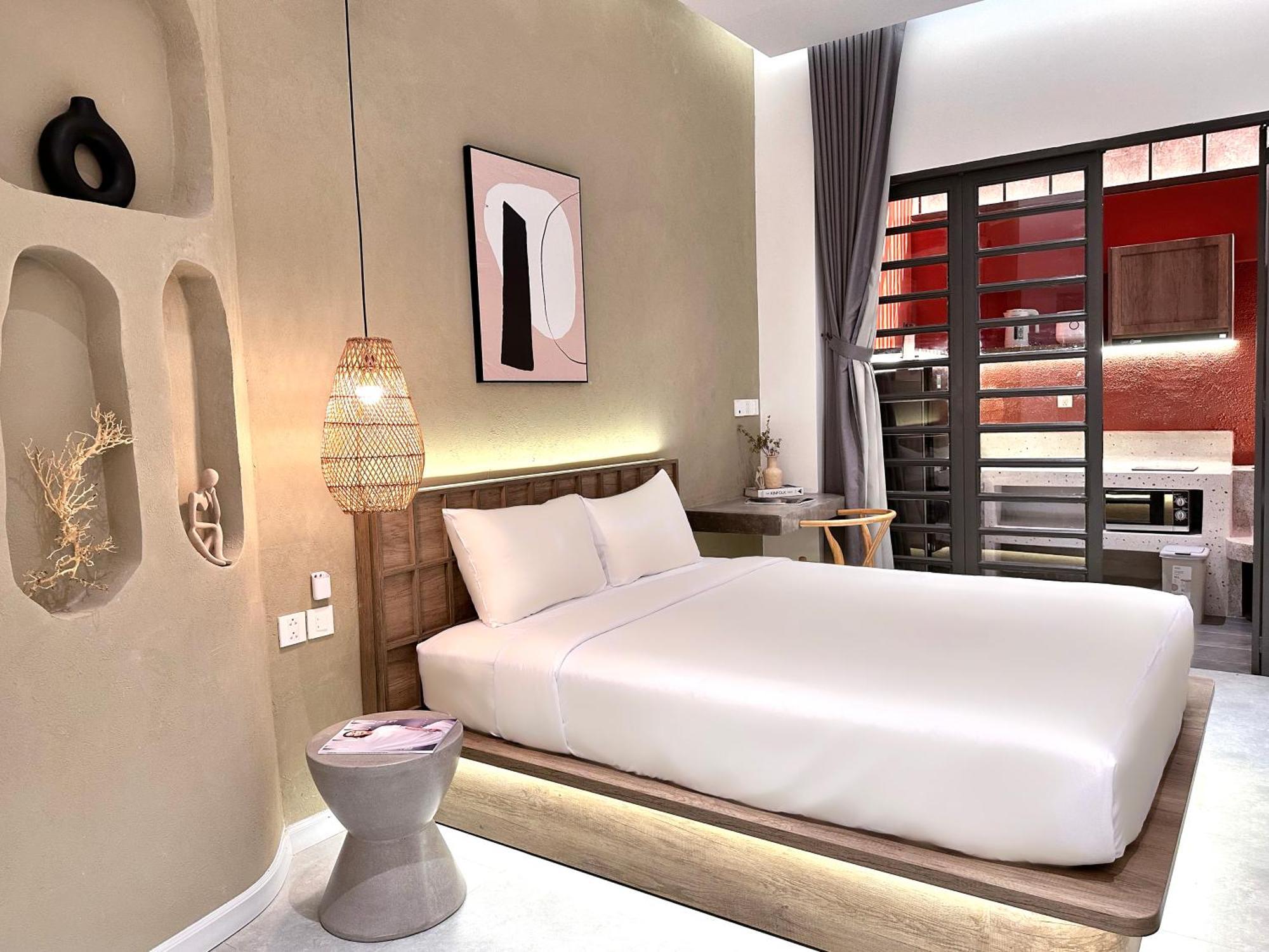 Kin Wander Tan Phong Aparthotel
