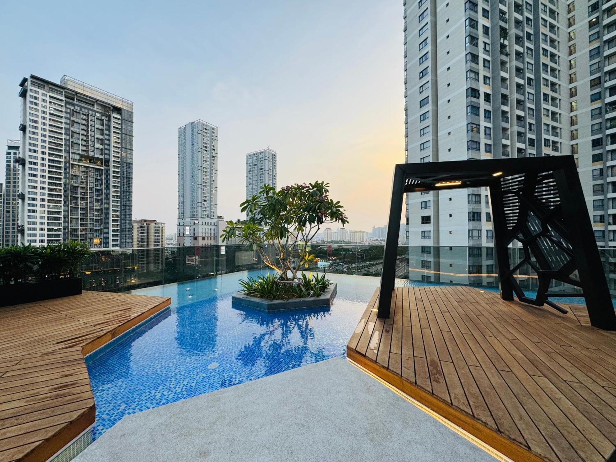 Lumiere Riverside Condotel In Hcmc Apartment
