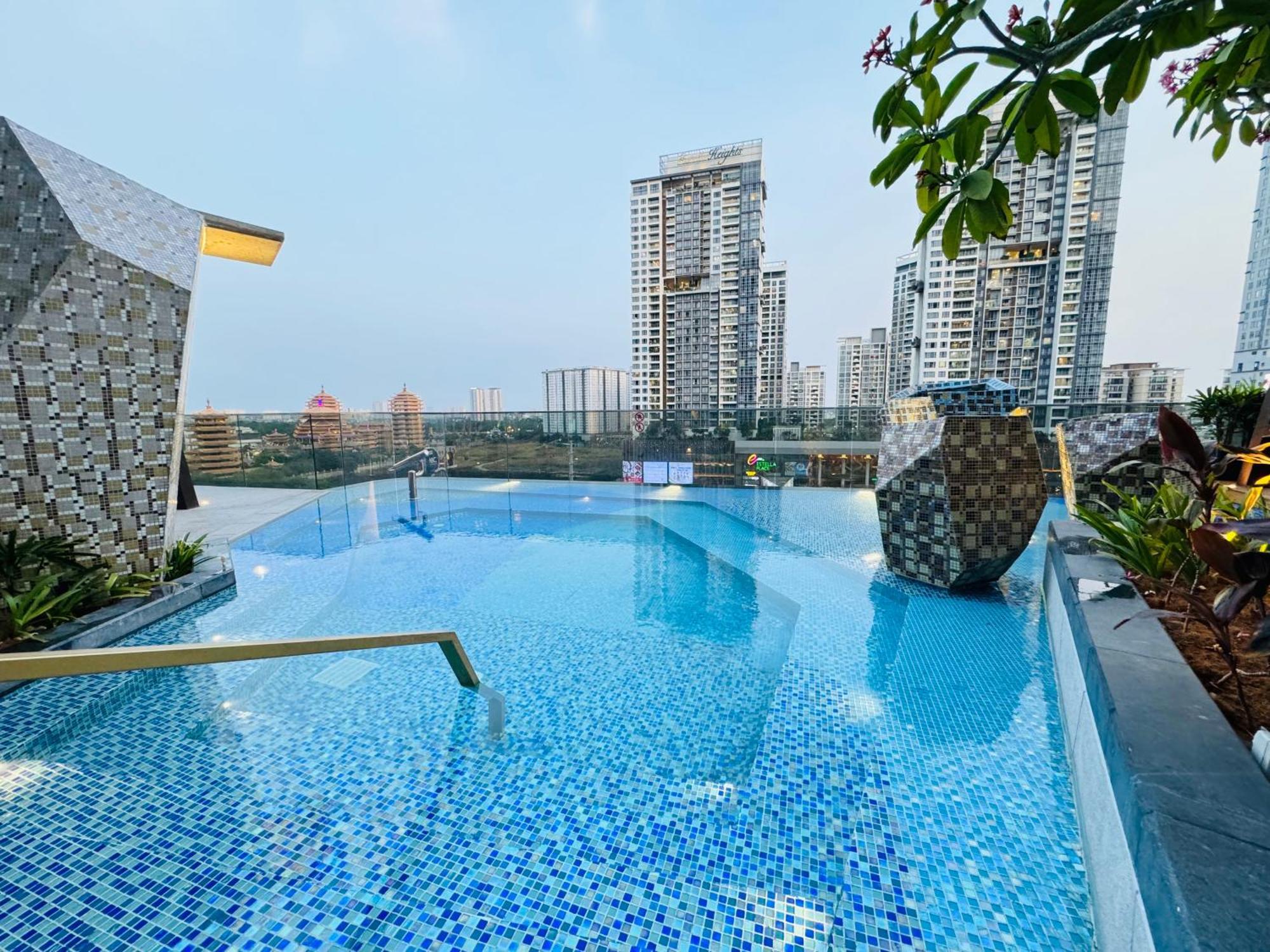 Lumiere Riverside Condotel In Hcmc Apartment Ho Chi Minh City