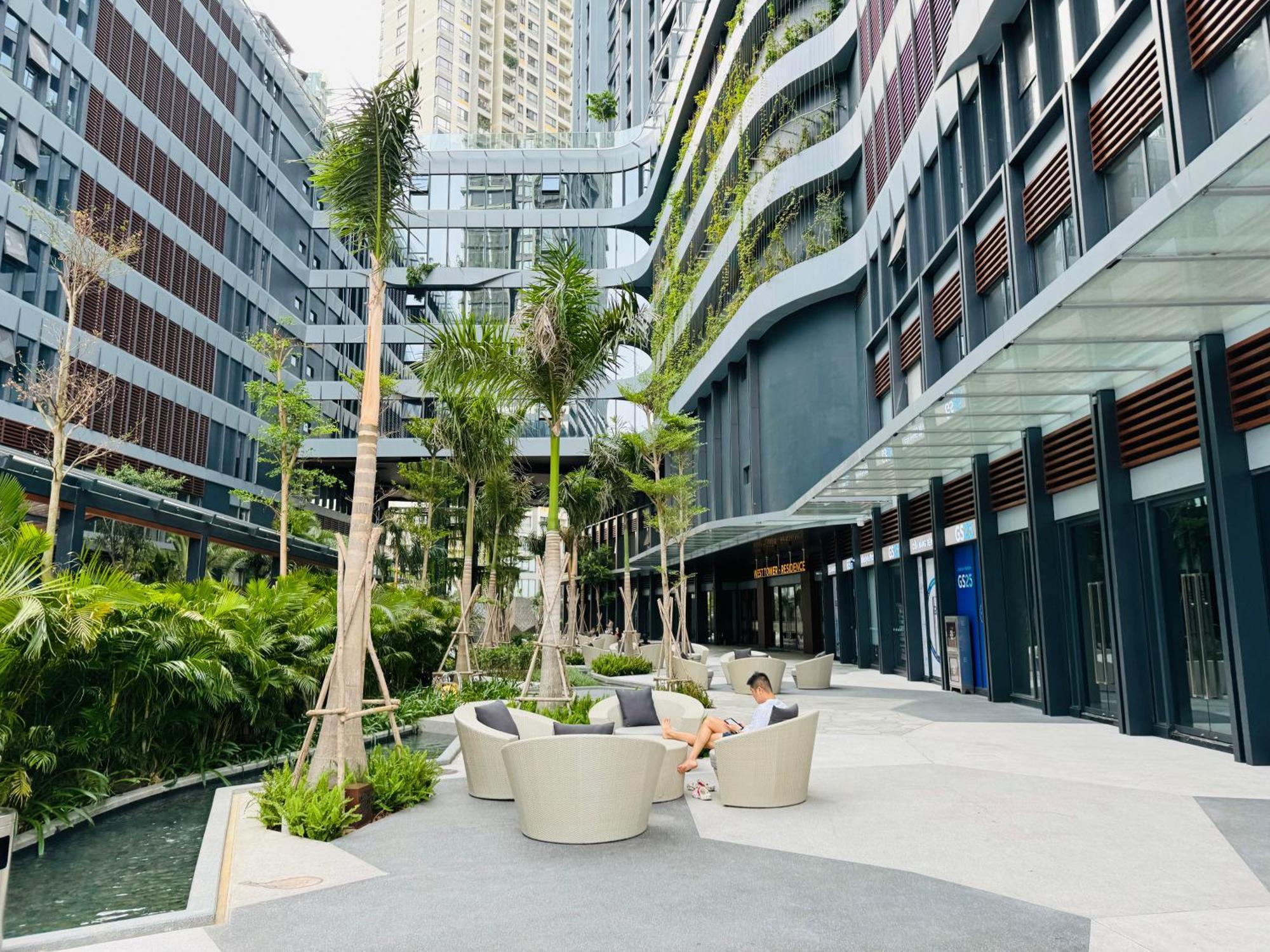 Apartment Lumiere Riverside Condotel In Hcmc