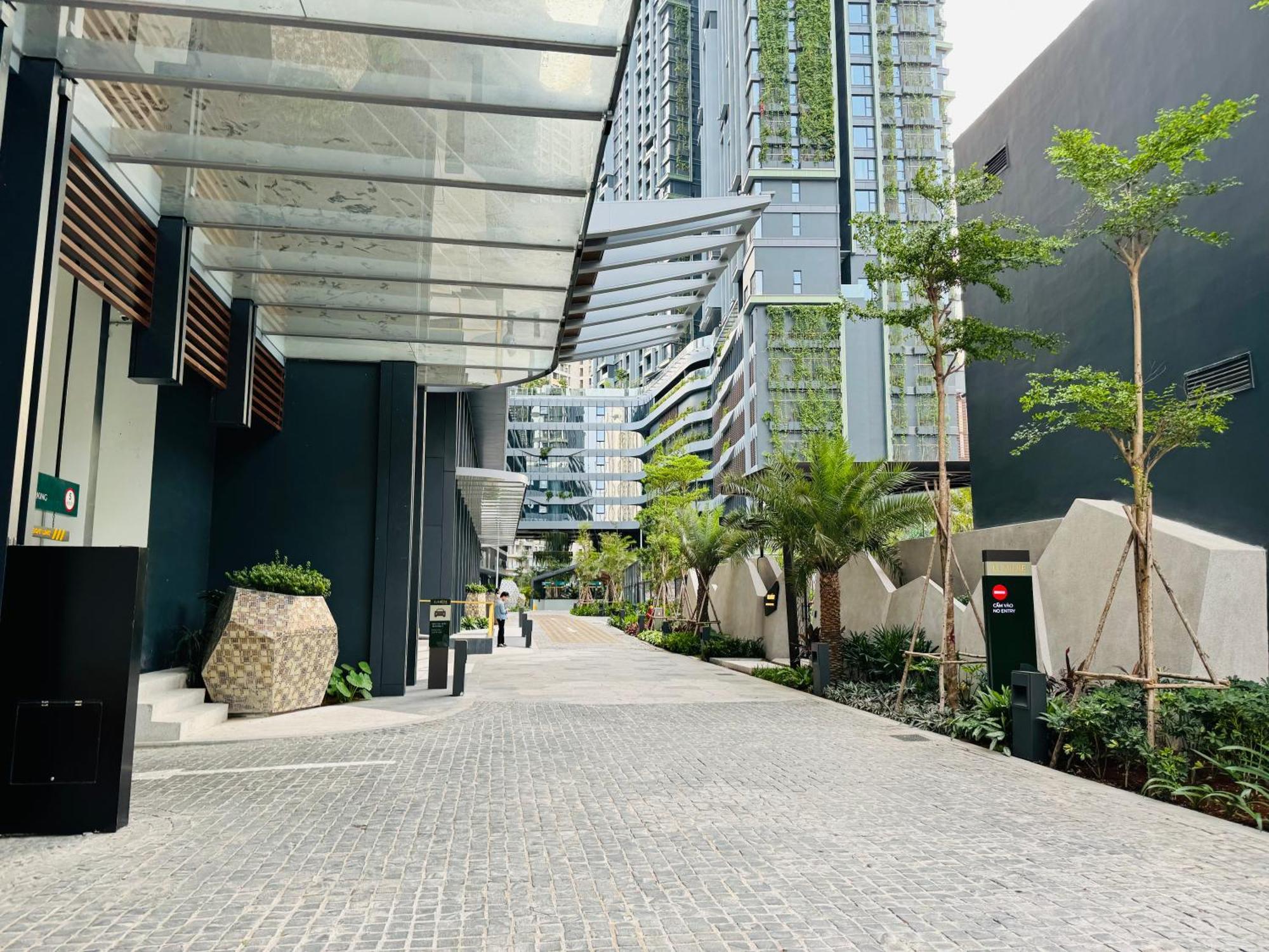 Lumiere Riverside Condotel In Hcmc * Ho Chi Minh City