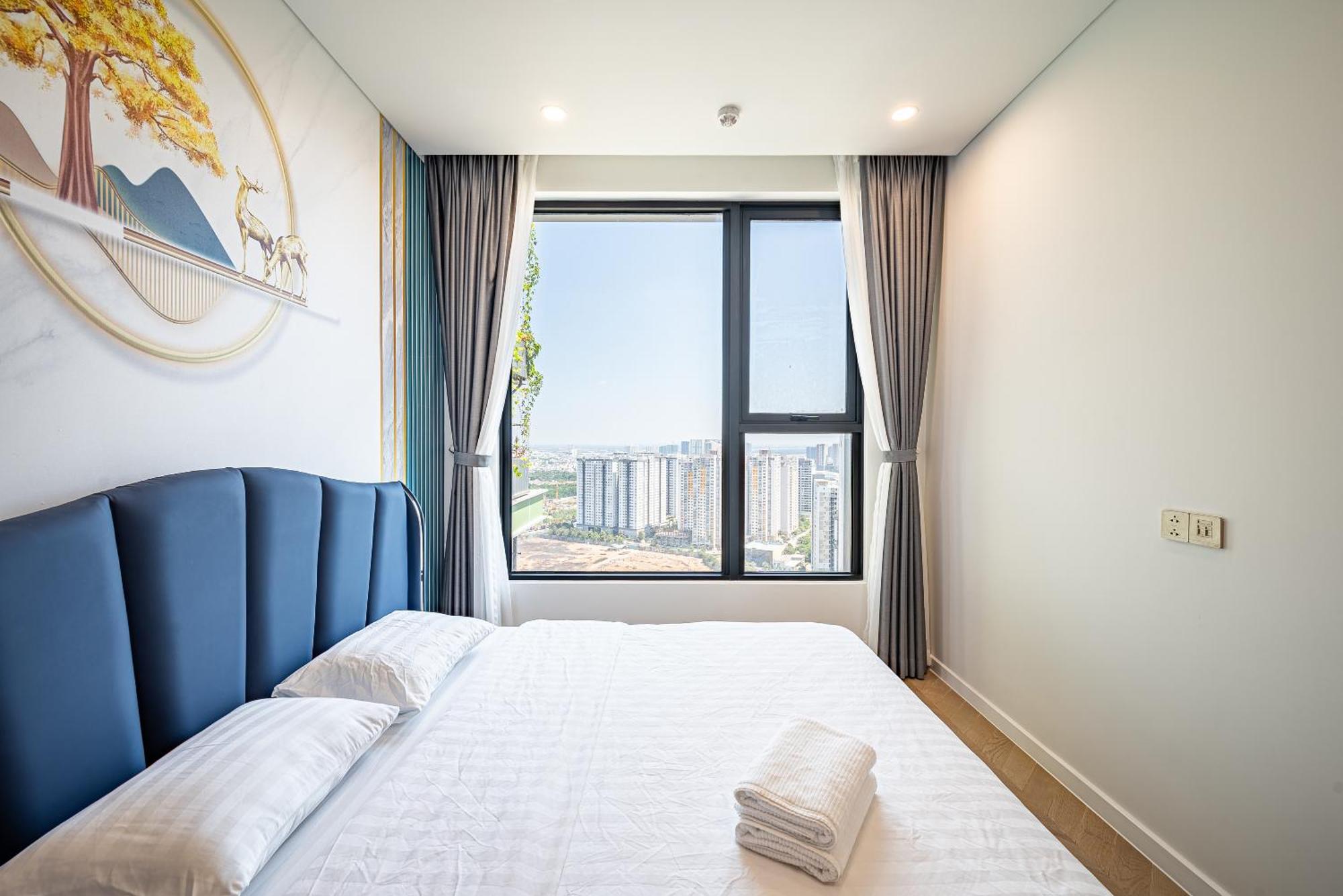 Apartment Lumiere Riverside Condotel In Hcmc *