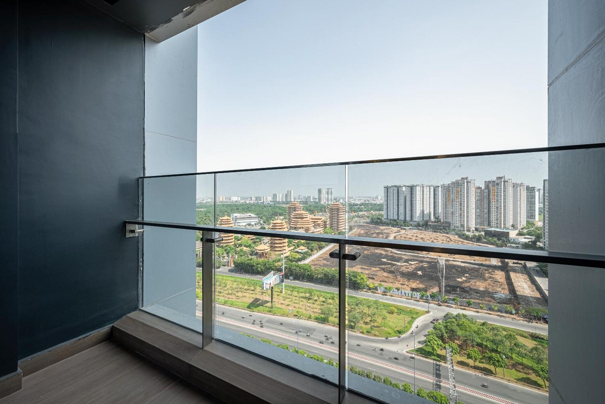 Lumiere Riverside Condotel In Hcmc Apartment *