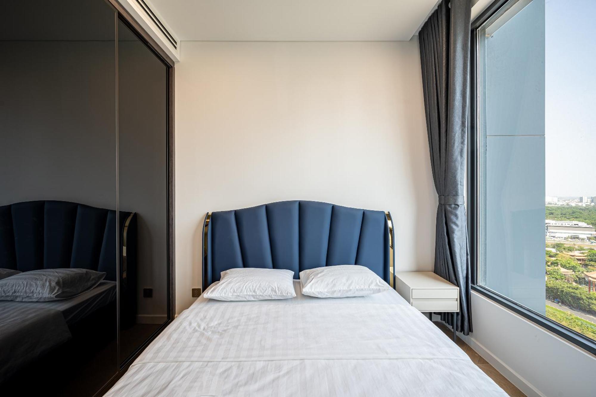Lumiere Riverside Condotel In Hcmc