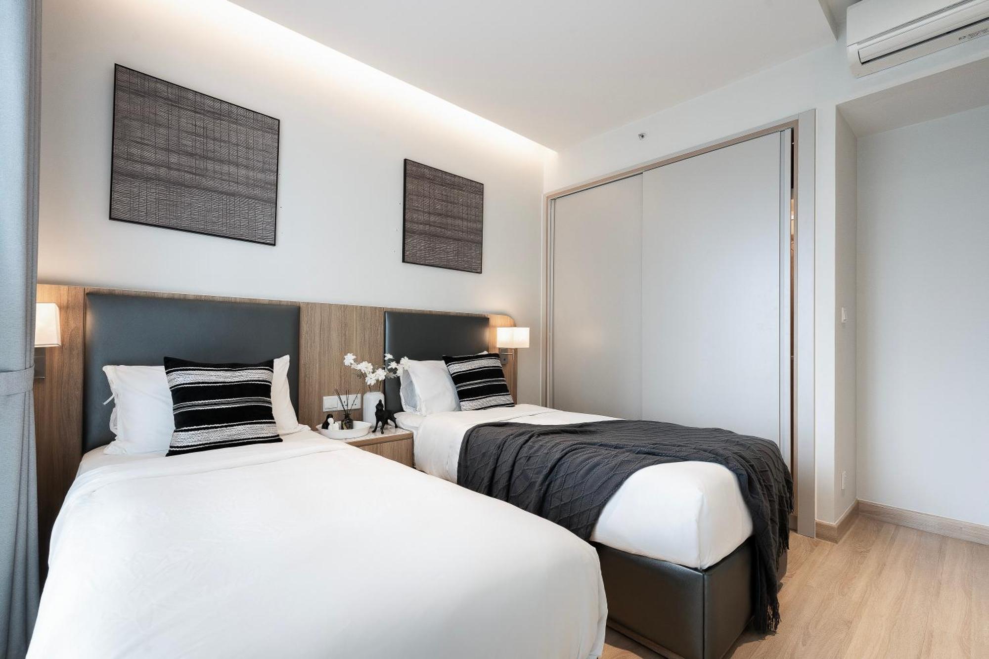 Modern District 1 2br&3br D1&zenity Outdoor Jacuzzi Pool *