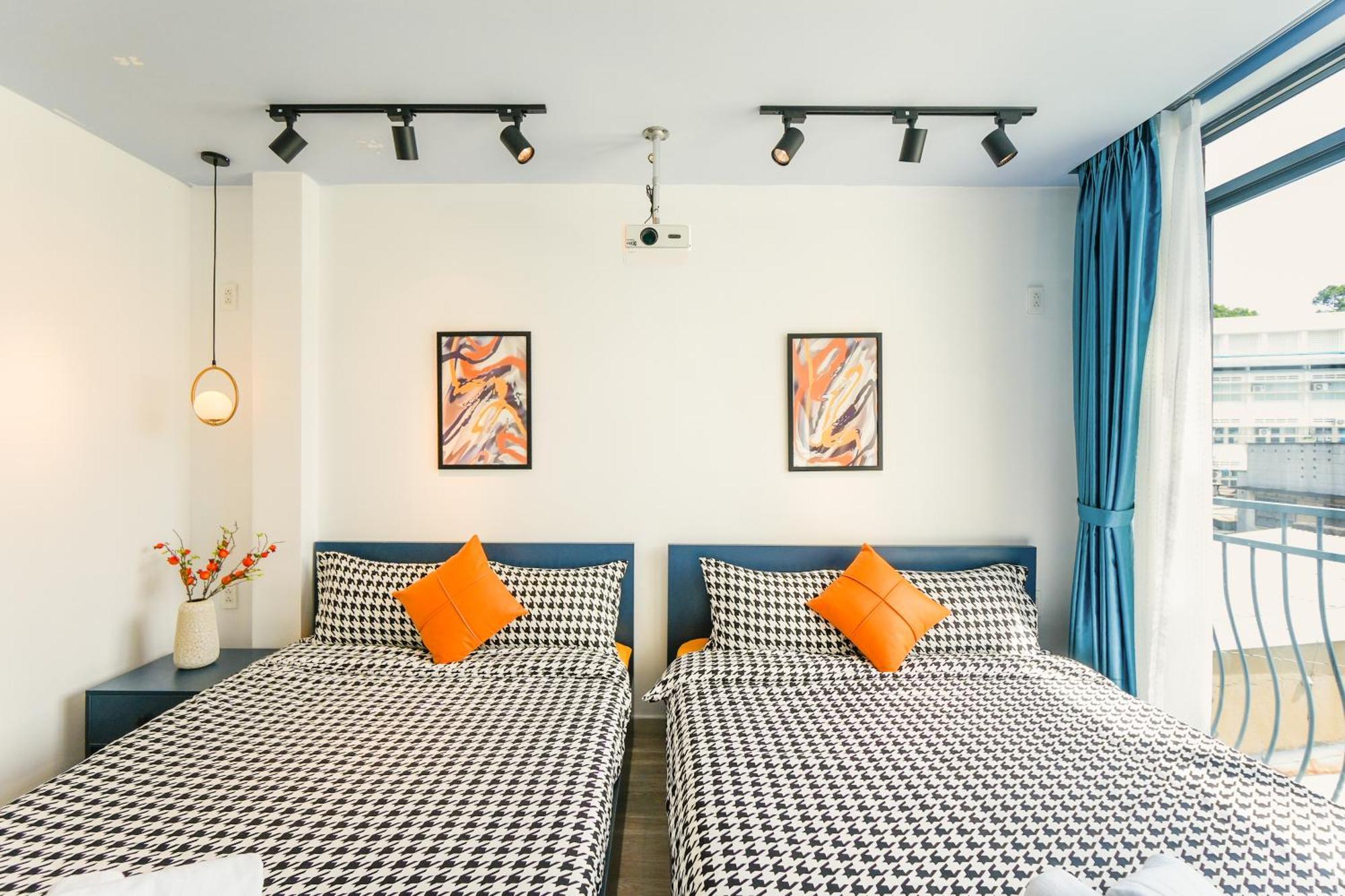 Luong Huu Khanh - Centre District 1 Apartment