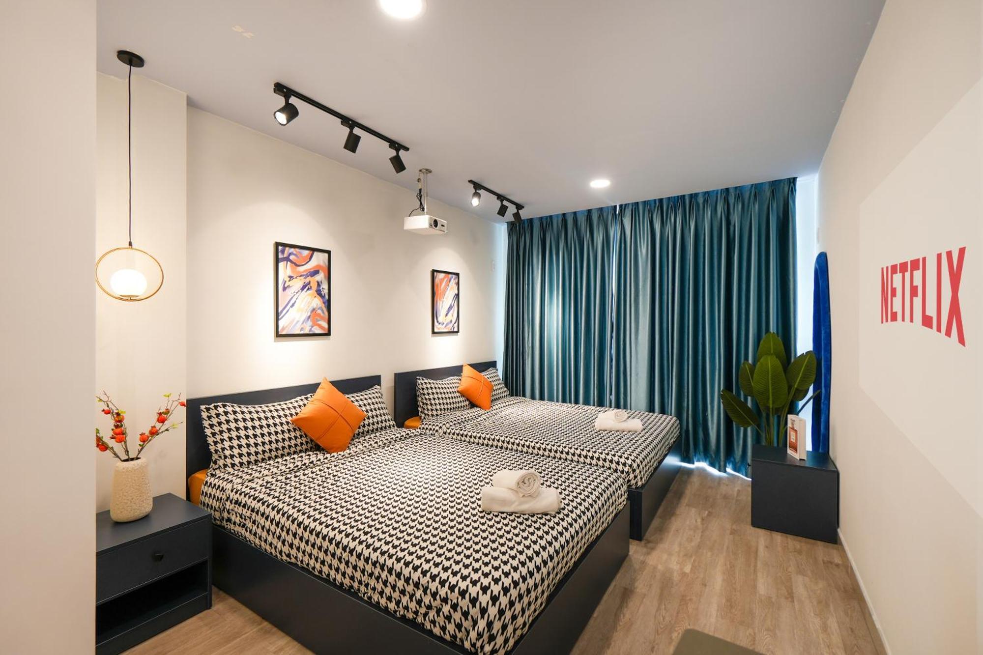 Apartment Luong Huu Khanh - Centre District 1 *