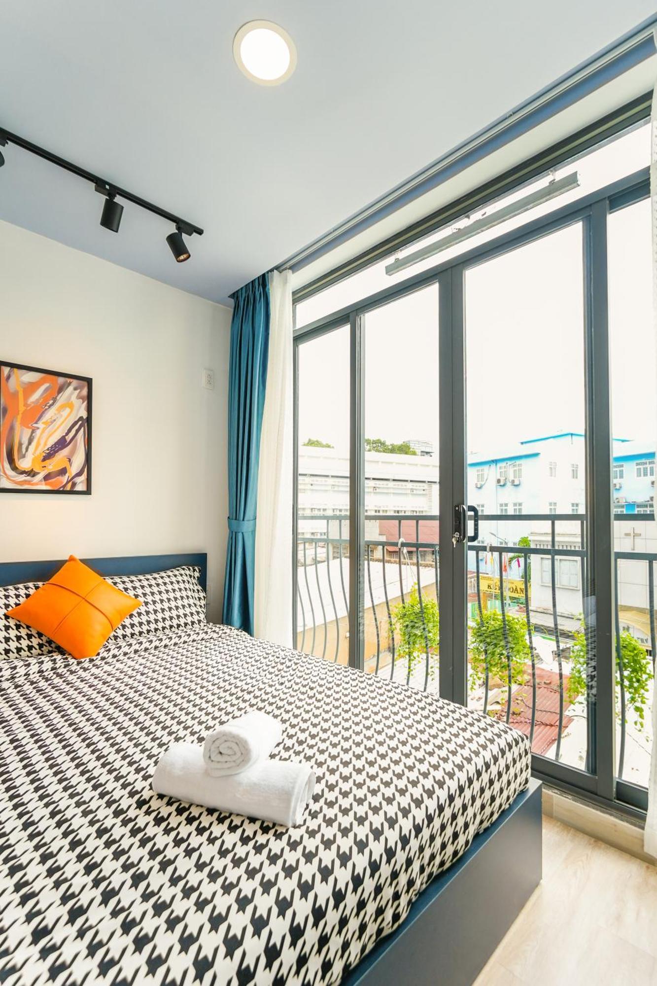 Luong Huu Khanh - Centre District 1 Apartment *