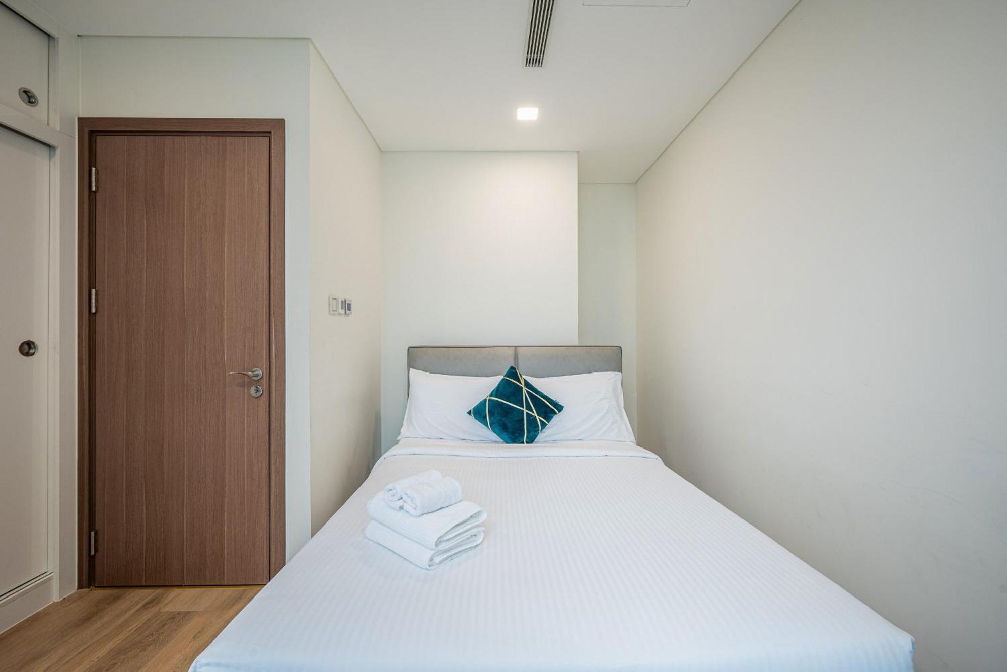 Apartment Landmark 81 Urban *
