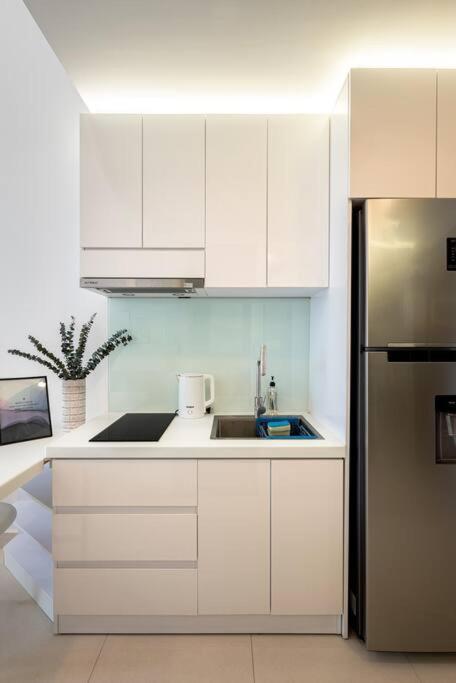Rivergate - Cozy Free Pool, Esim For From 5 Nights Apartment Ho Chi Minh City