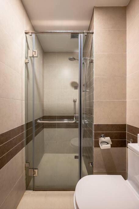 Rivergate - Cozy Free Pool, Esim For From 5 Nights Apartment Ho Chi Minh City