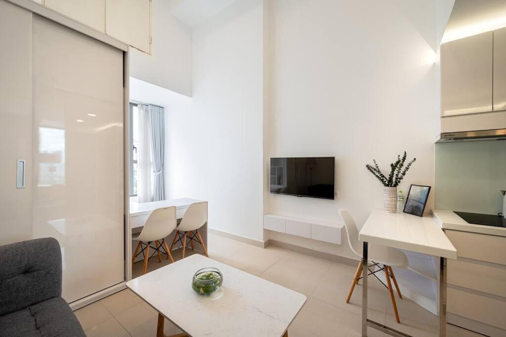 Apartment Rivergate - Cozy Free Pool, Esim For From 5 Nights