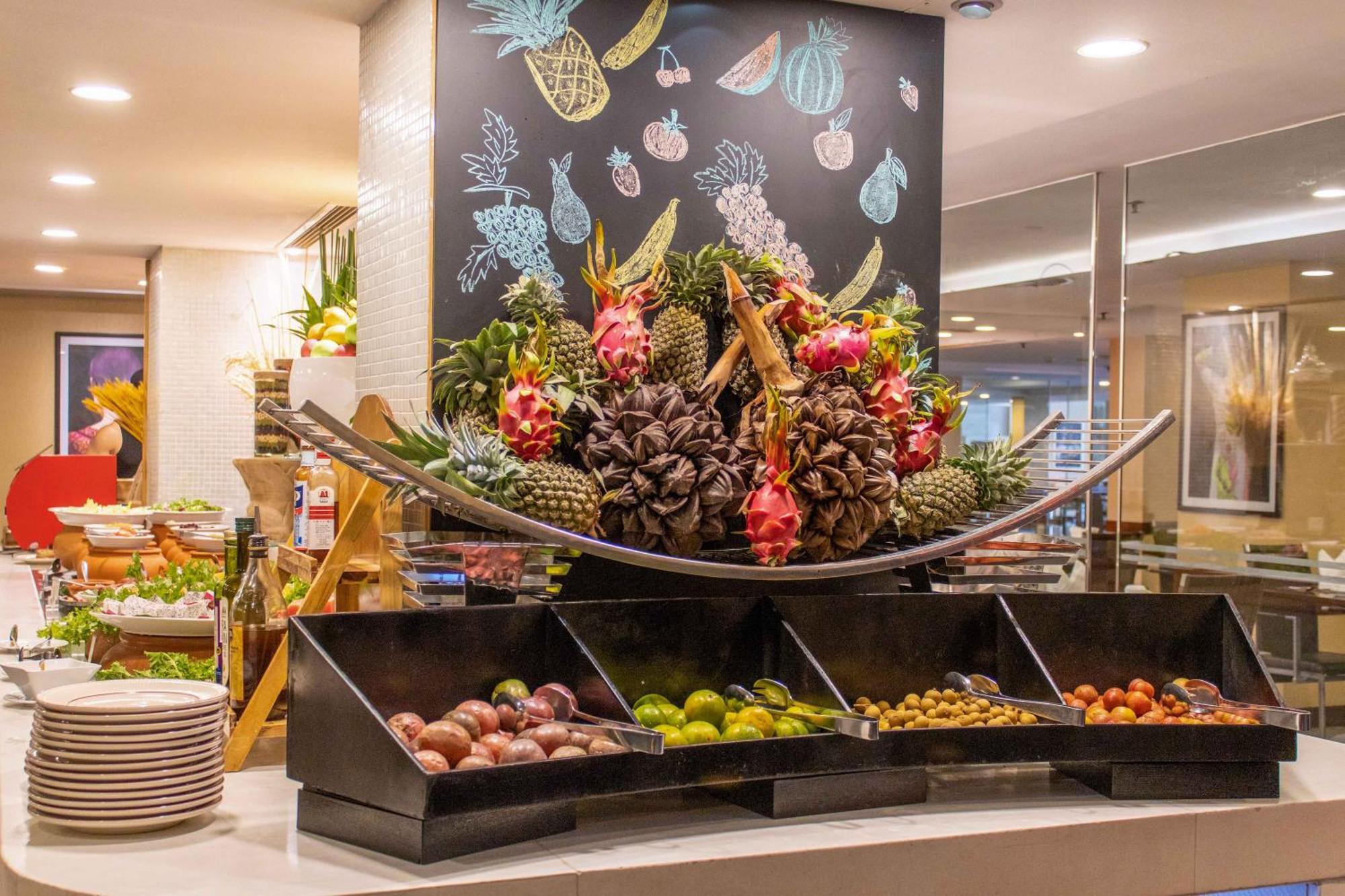 Eastin Grand Saigon