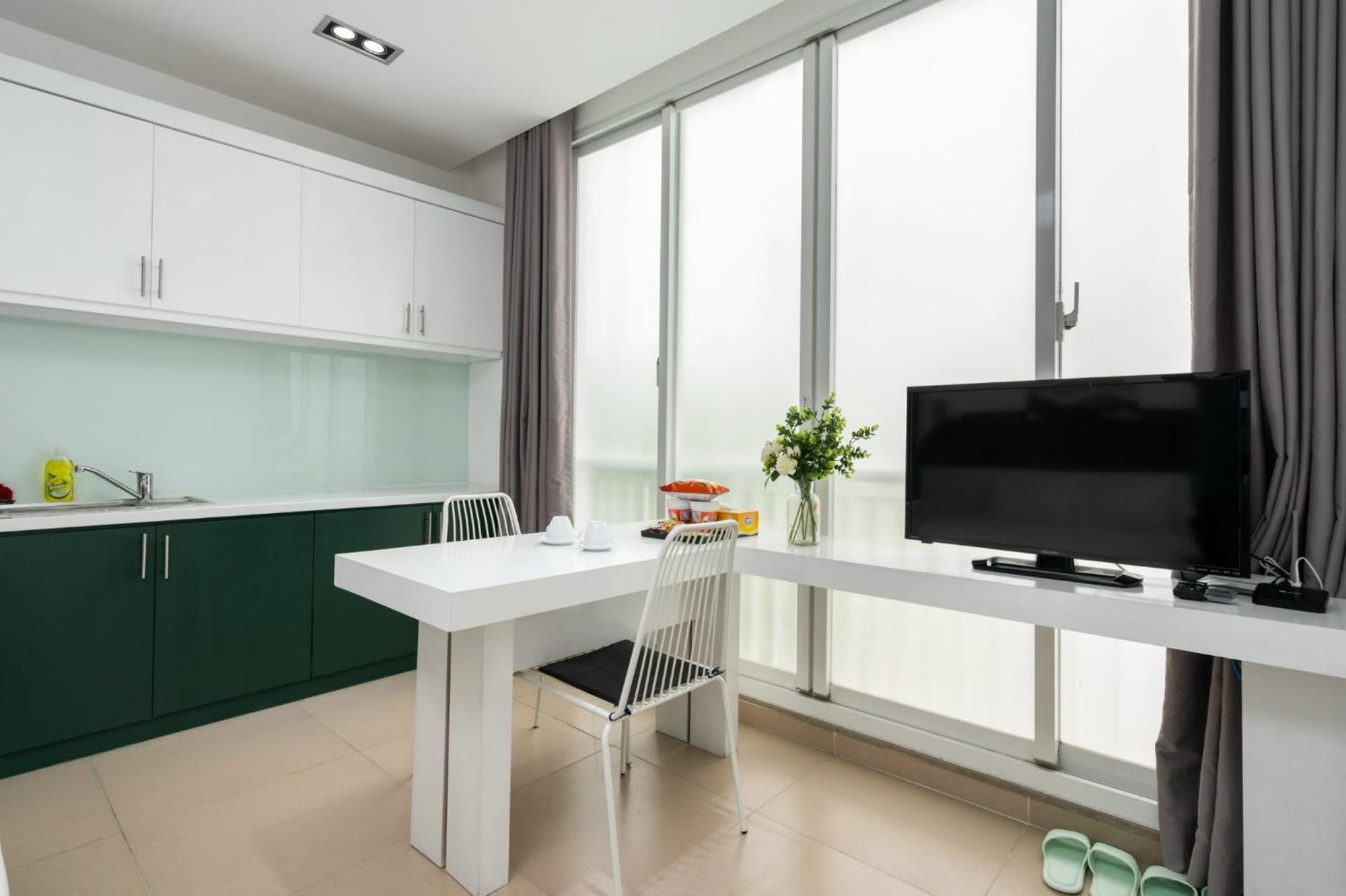 Green Garden Studio-district 3-luxurious Apartment-high Class Apartment *