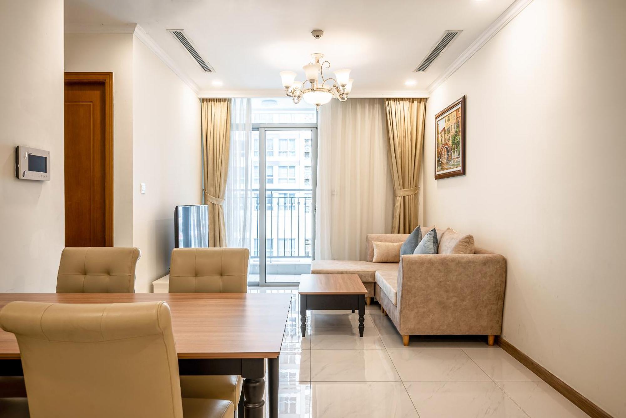 Vinhomes Park Apartment- Landmark Luxury Apartment Ho Chi Minh City